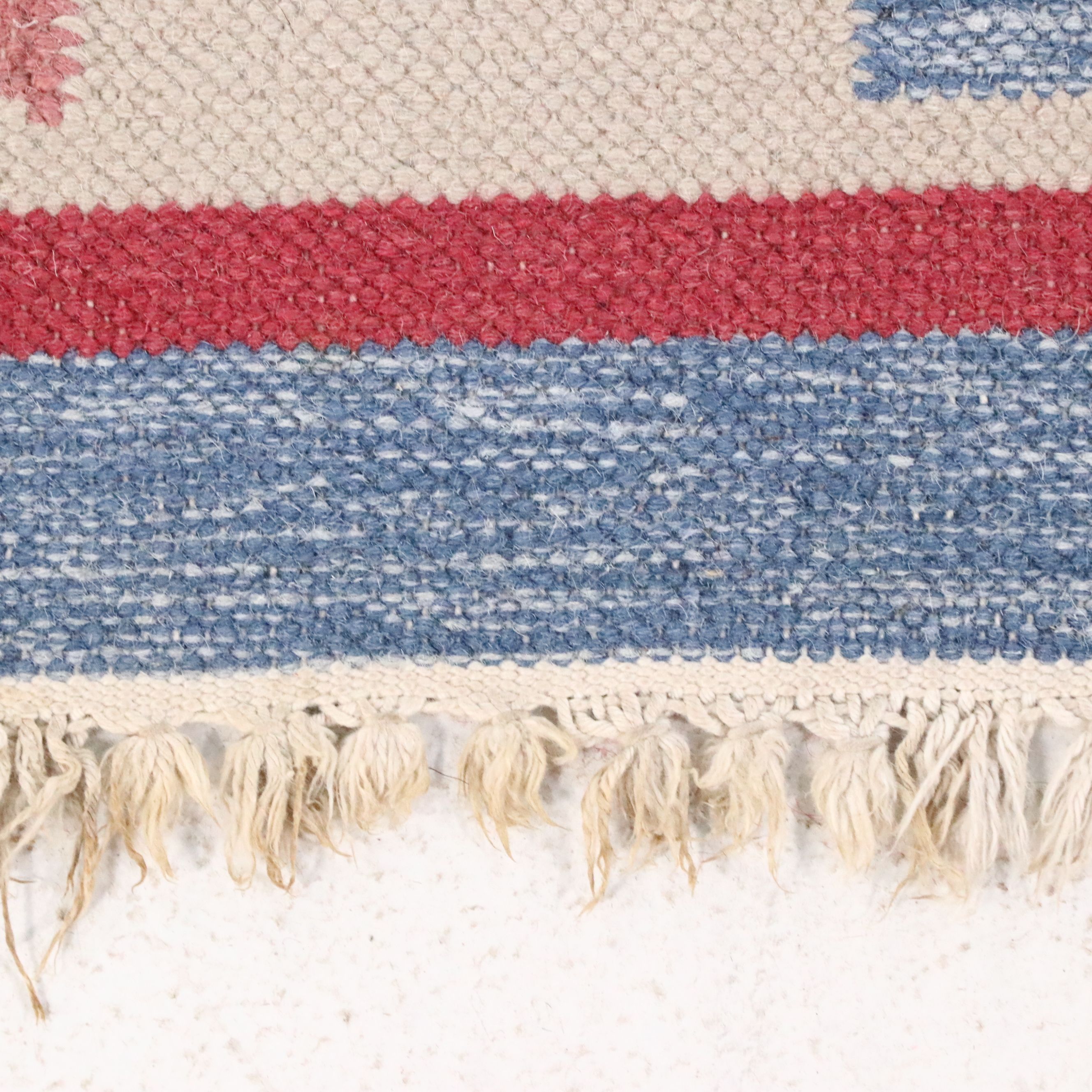 5'4 x 8' Handwoven Indian Dhurrie Area Rug