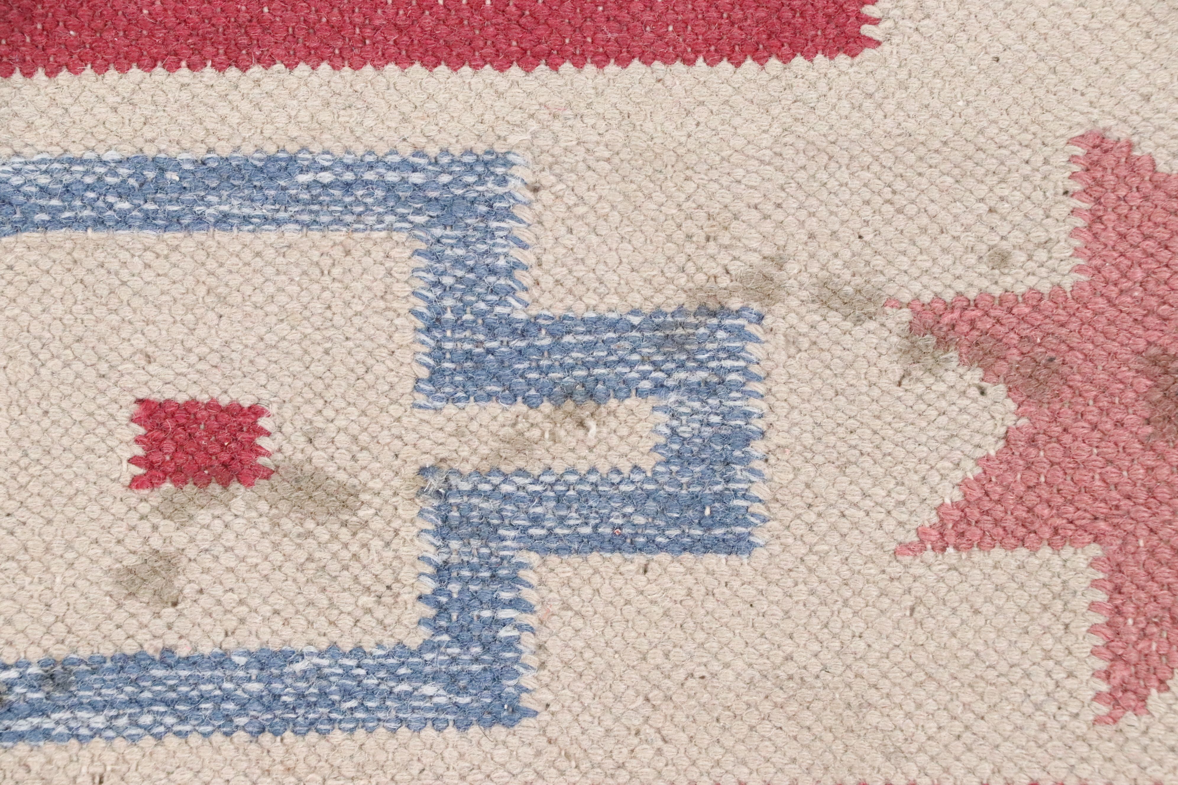 5'4 x 8' Handwoven Indian Dhurrie Area Rug