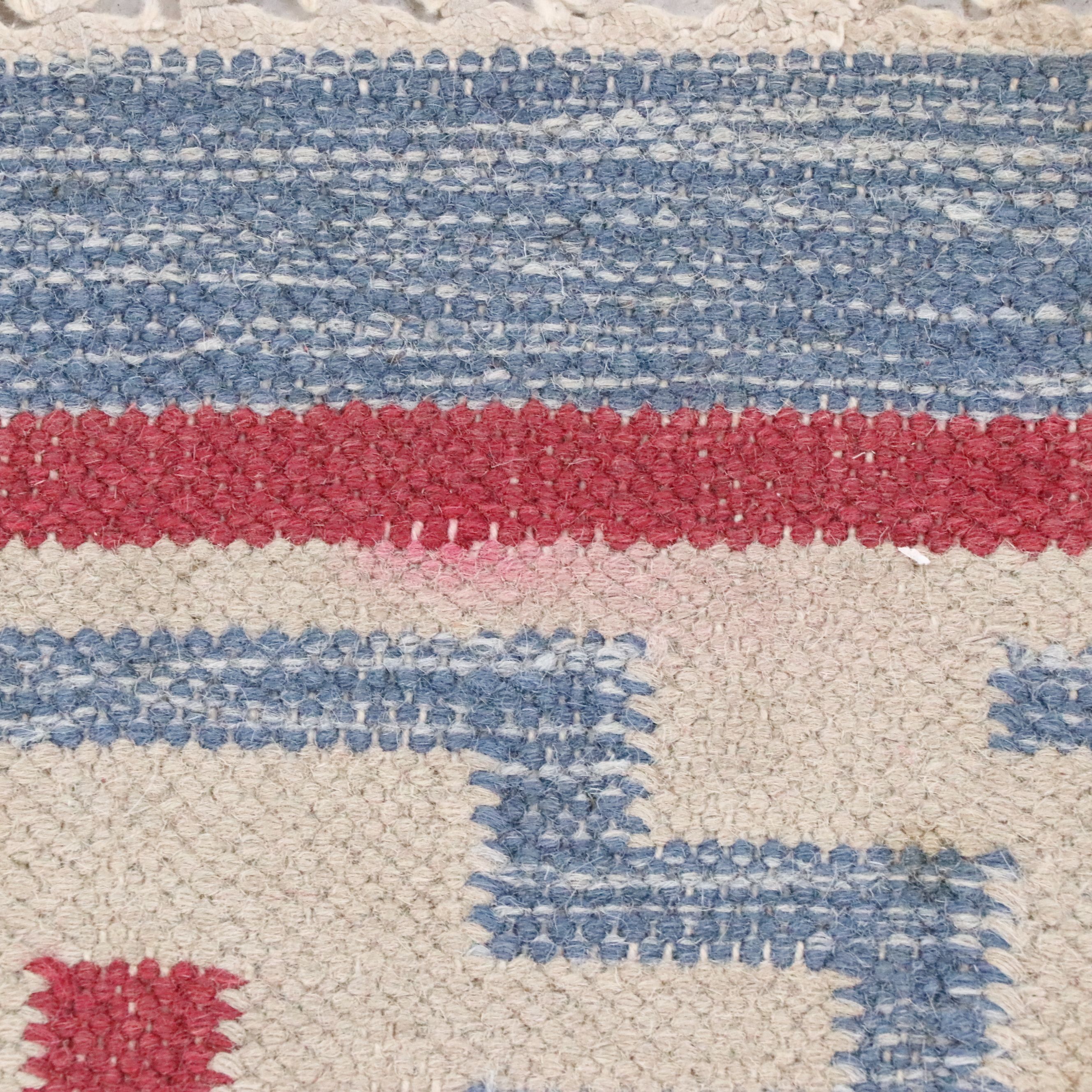 5'4 x 8' Handwoven Indian Dhurrie Area Rug