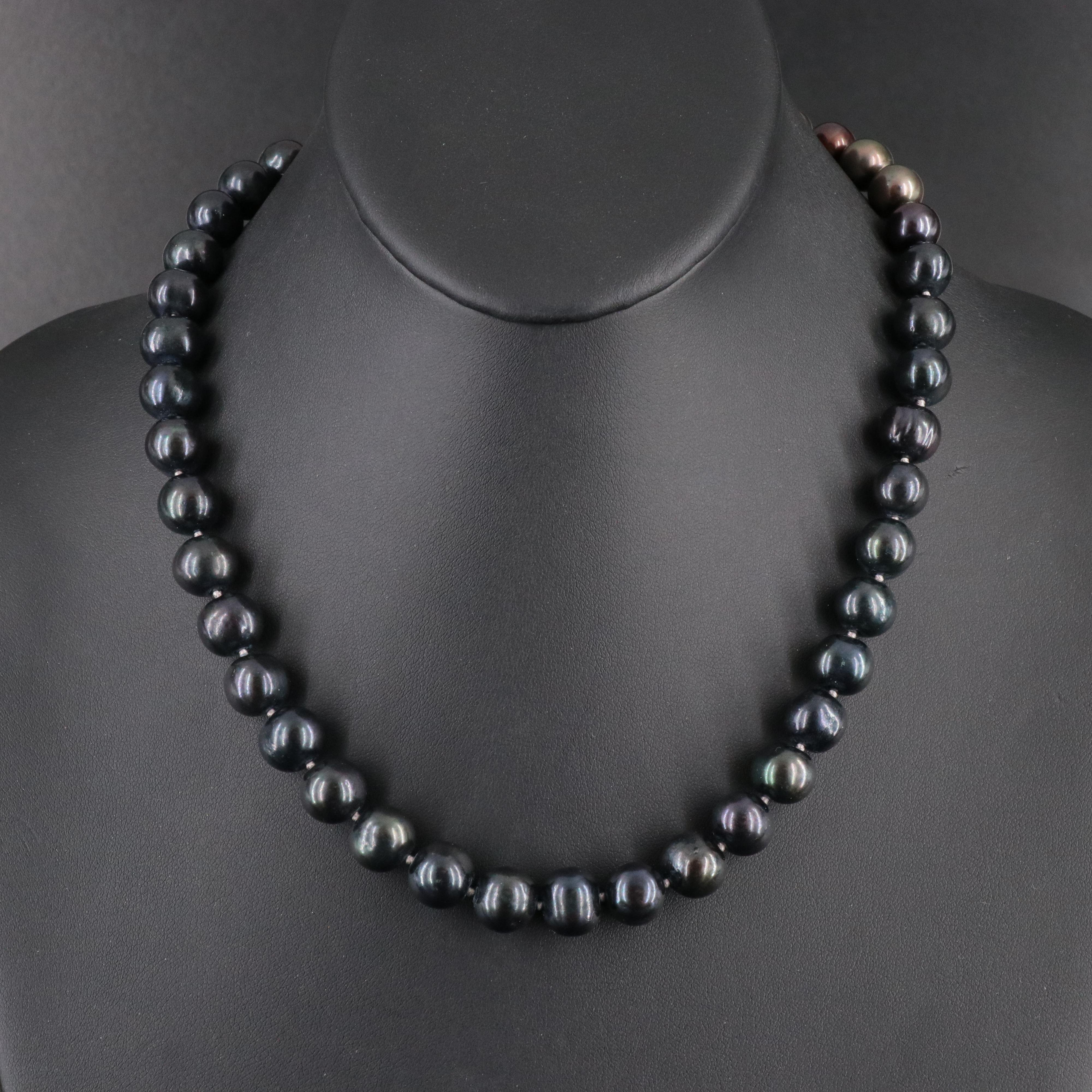 Pearl Necklace with 14K Clasp