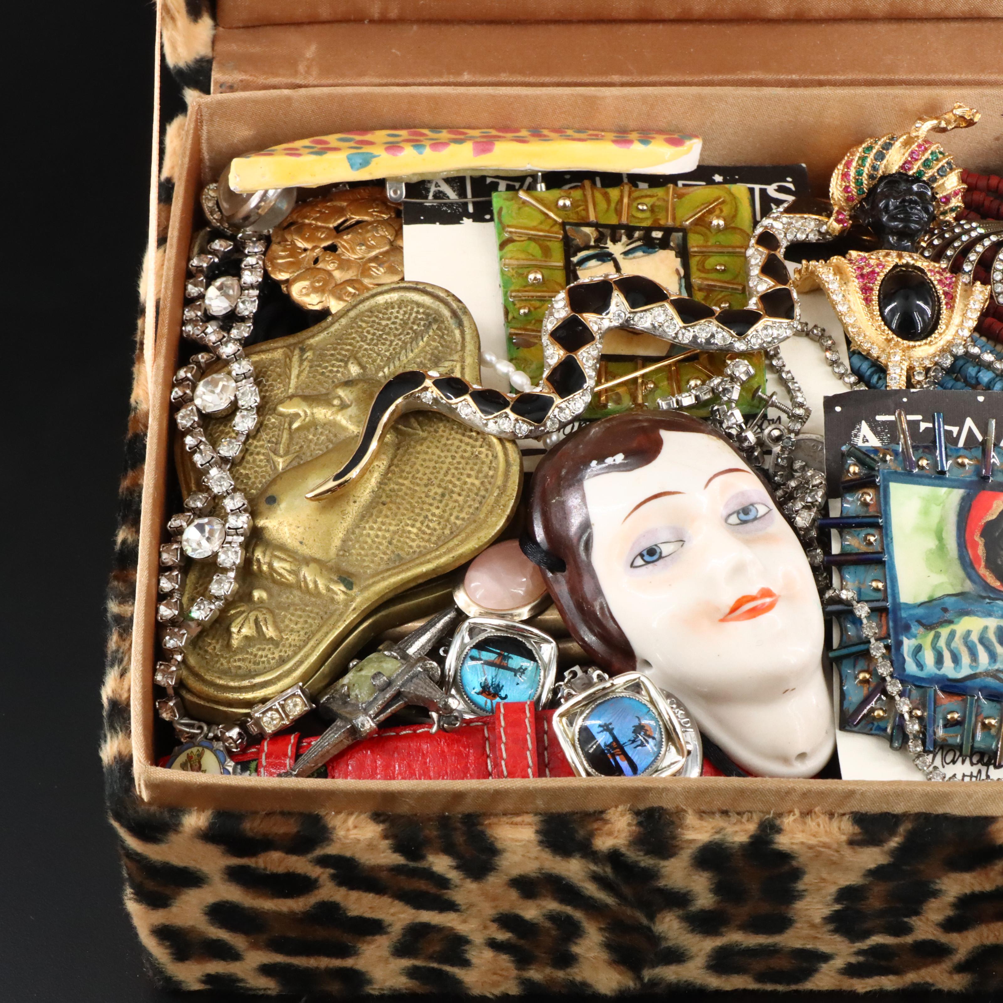 Uncommon Discoveries: Jewelry Collection