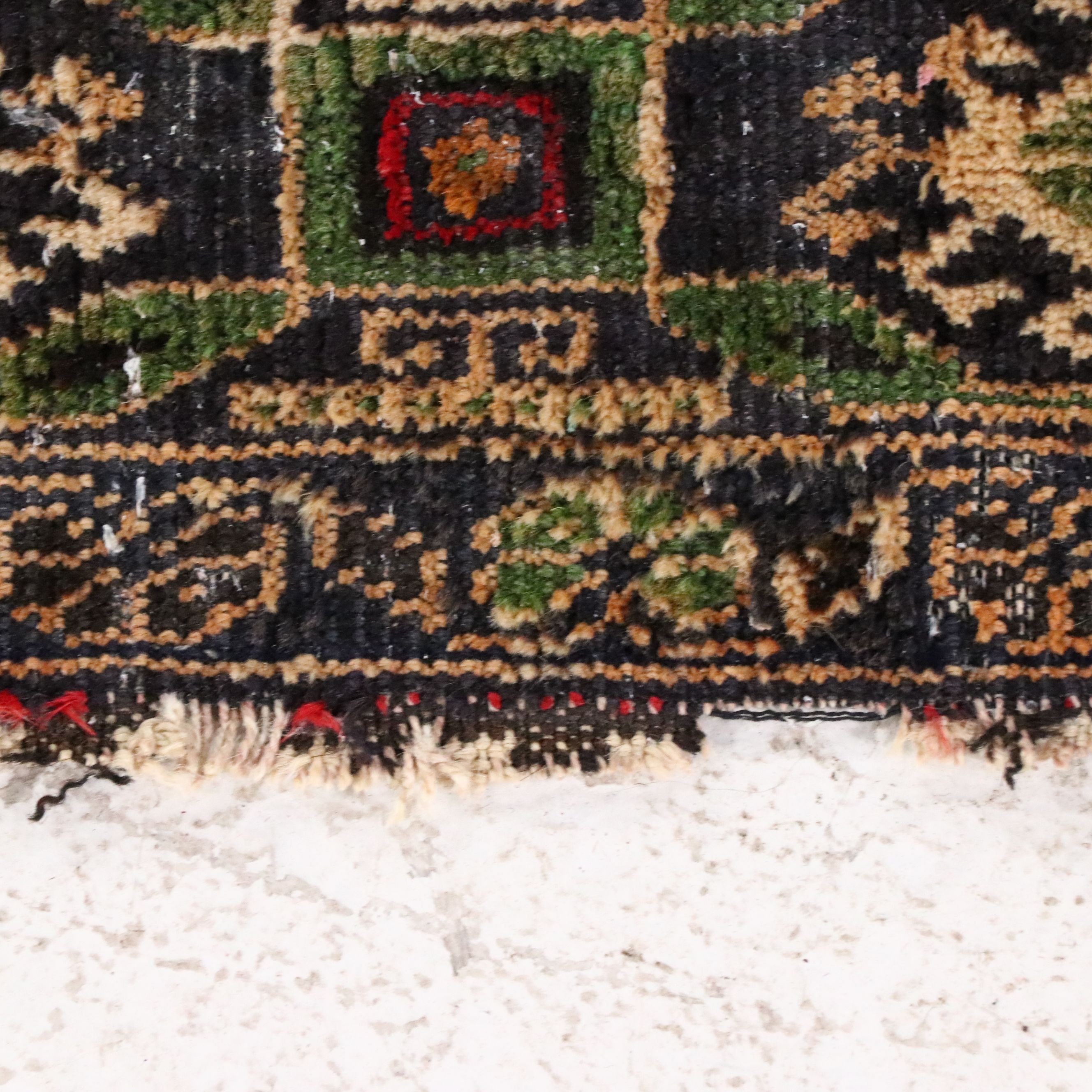 3' x 4'10 Hand-Knotted Caucasian Pictorial Accent Rug