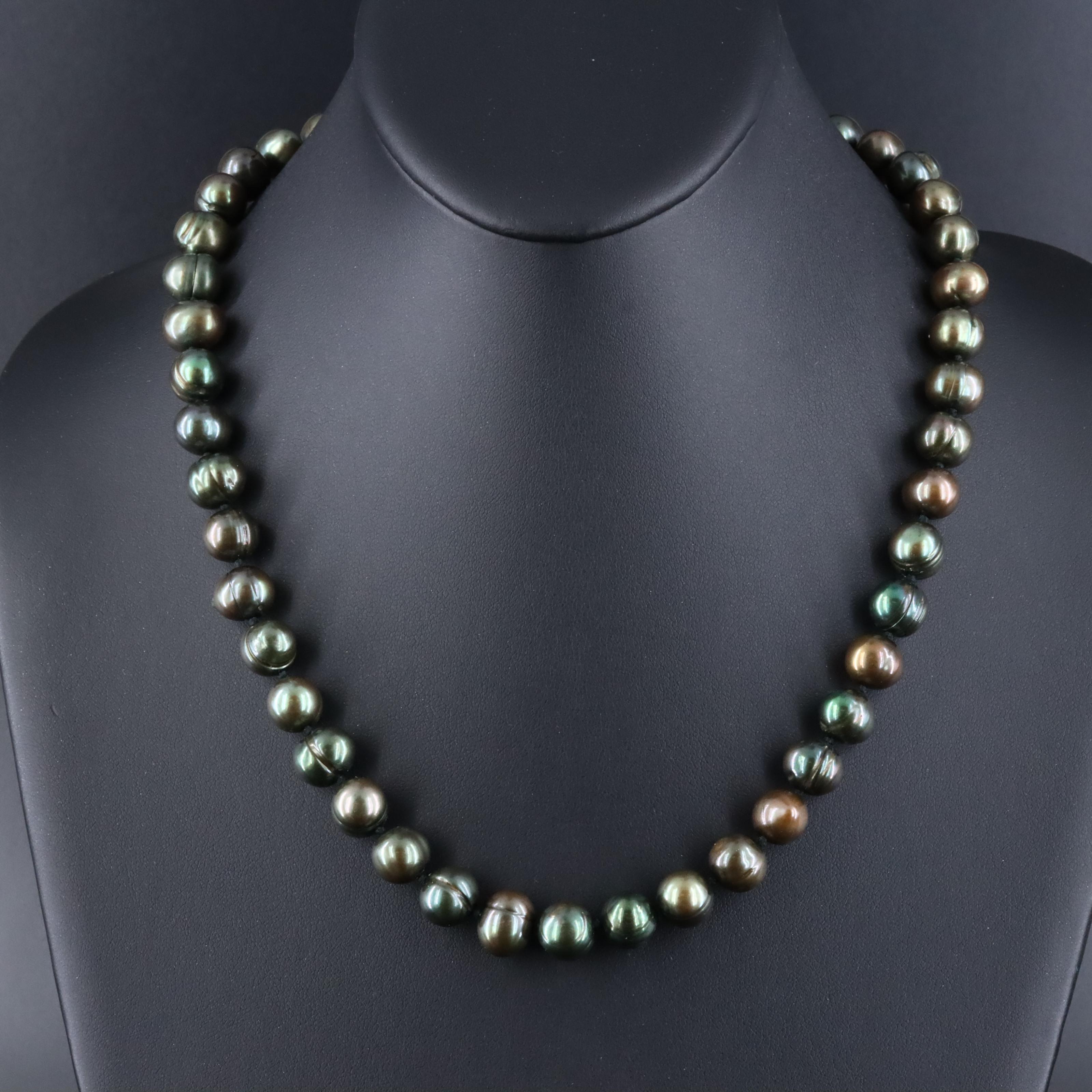 10.00 – 11.00 MM Cultured Pearl Strand with 14K Clasp