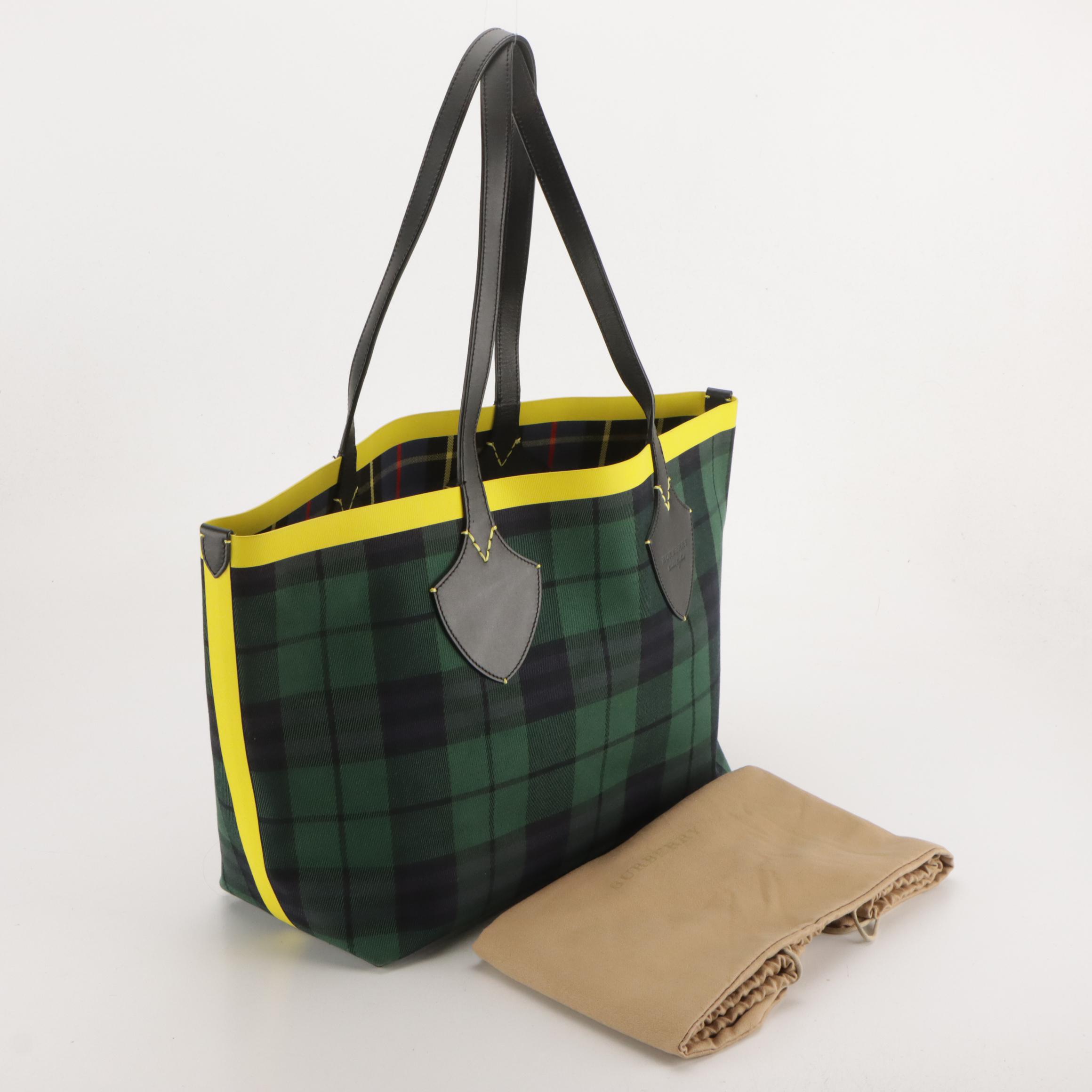 Burberry Medium Reversible Tote in Giant Check Canvas and Leather Trim