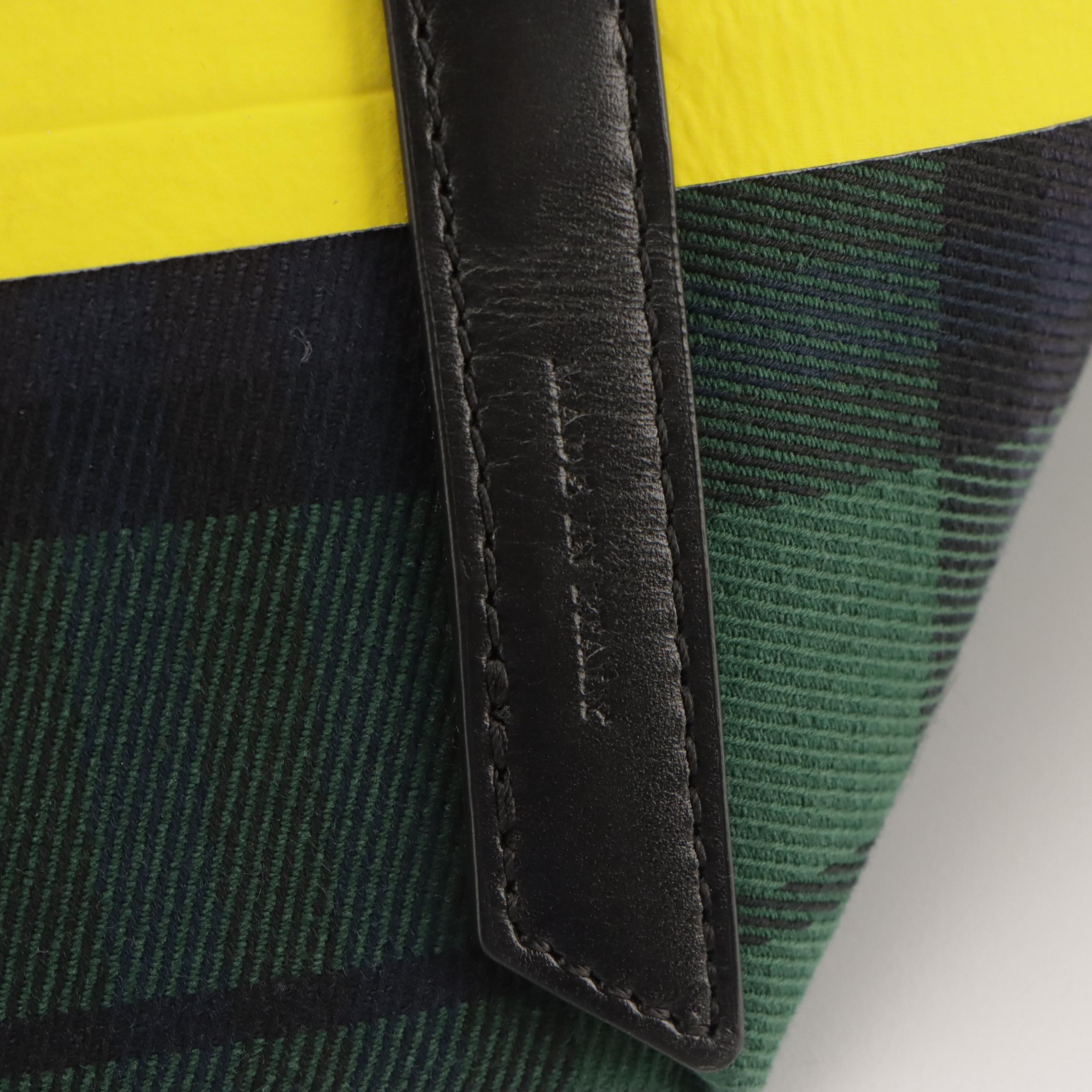 Burberry Medium Reversible Tote in Giant Check Canvas and Leather Trim