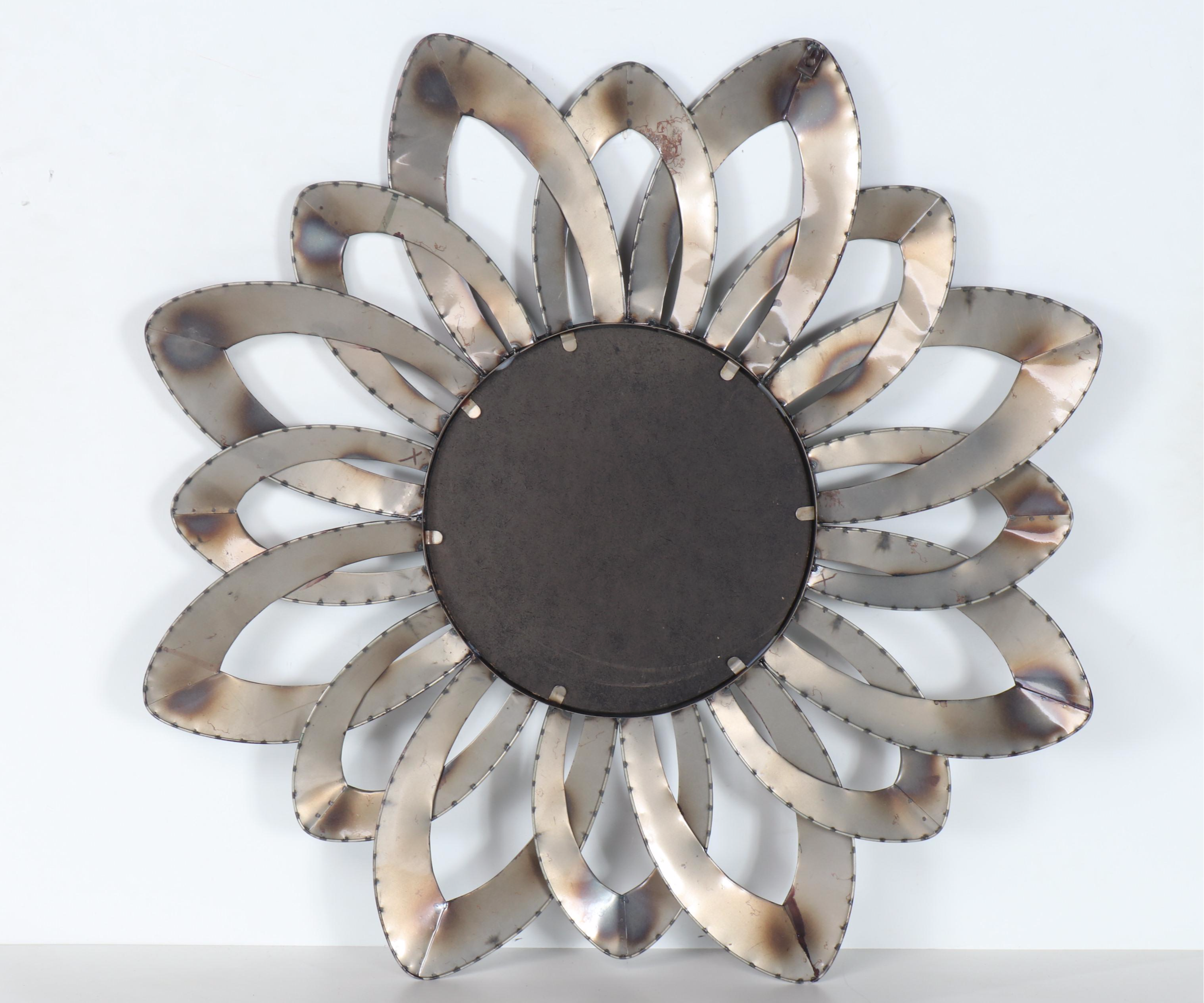 Metal Sun Wall Décor with Metal Sun Hanging Mirror