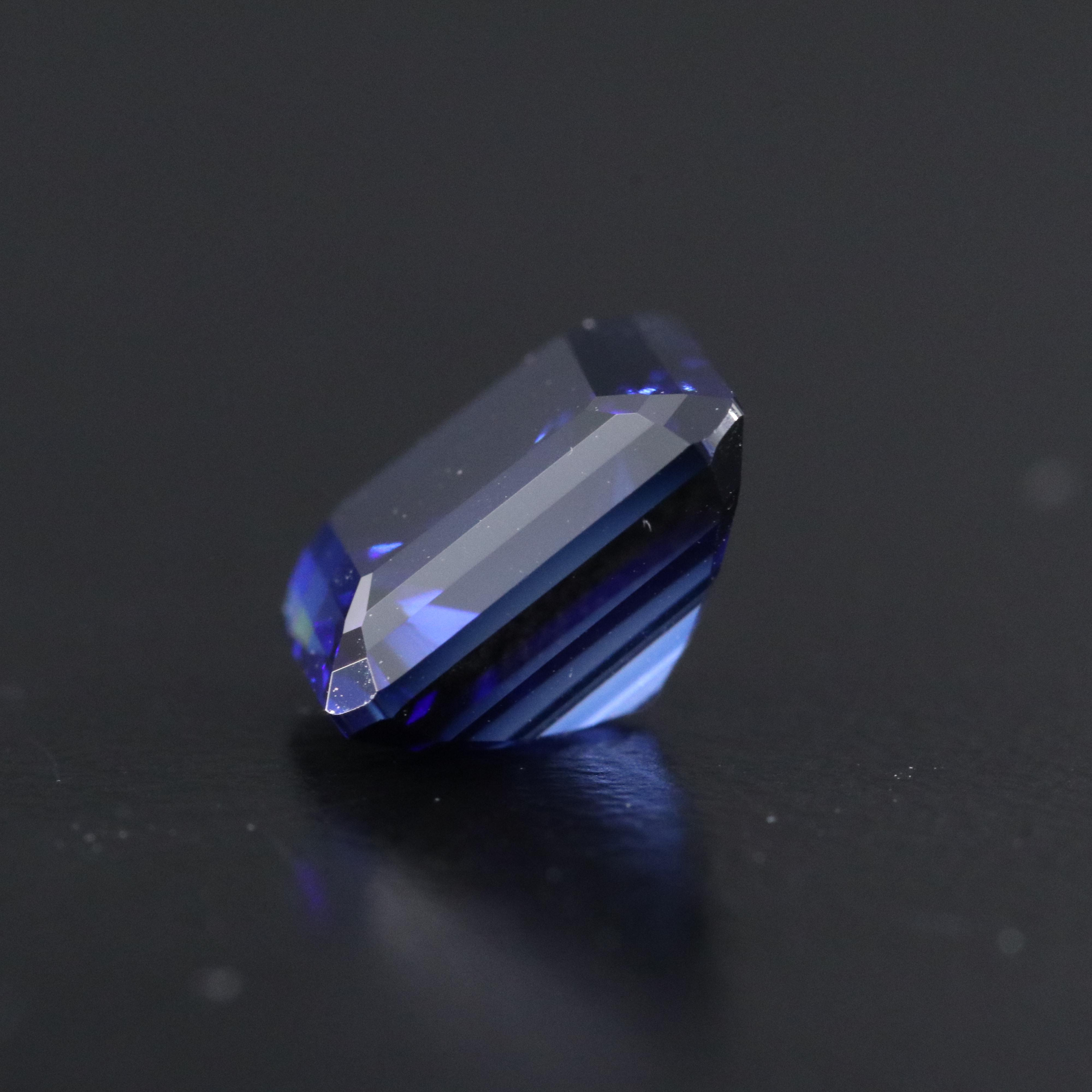 Loose 4.78 CT Lab Grown Sapphire