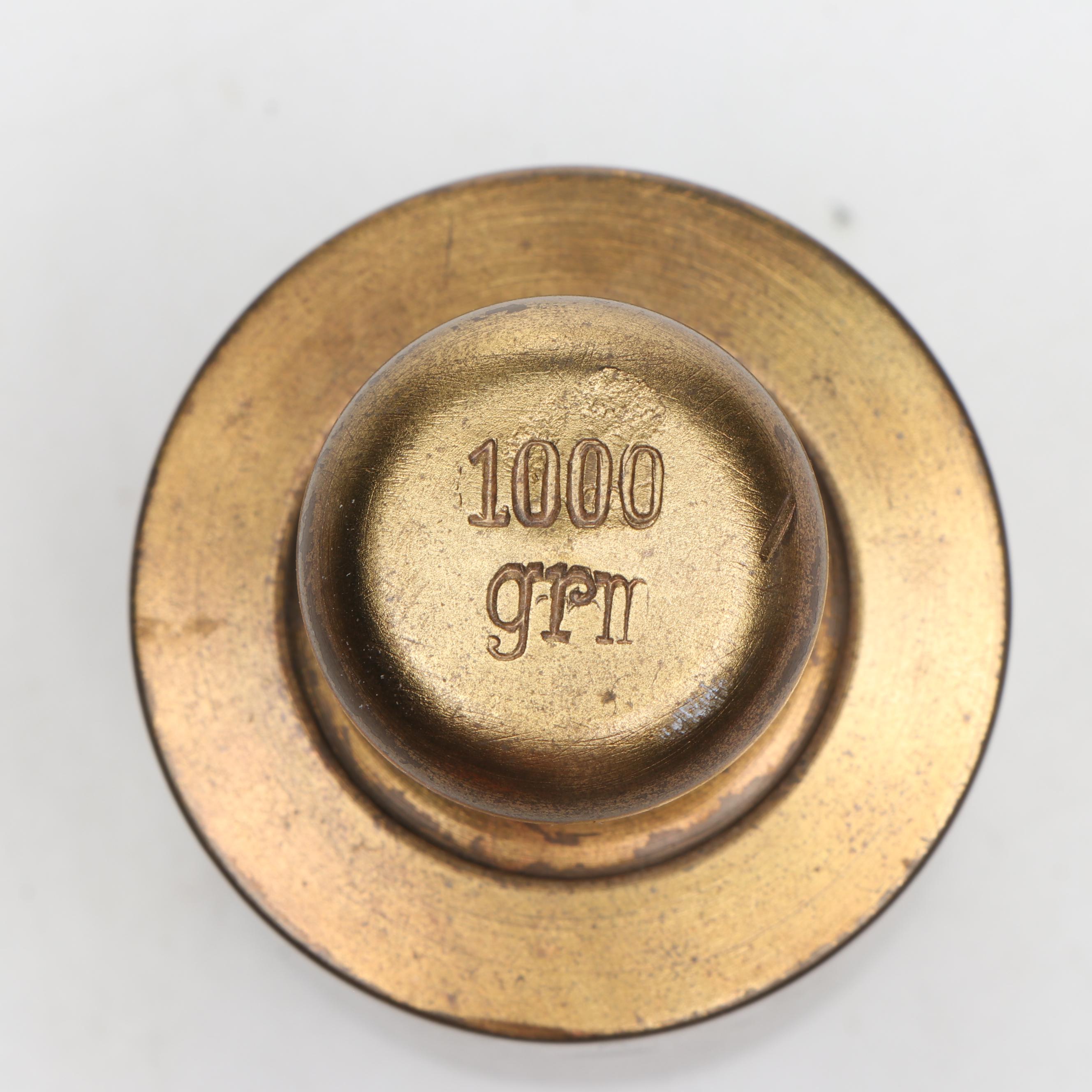 Force Cast Iron and Brass Balance Scale with 1000 Gram Weight