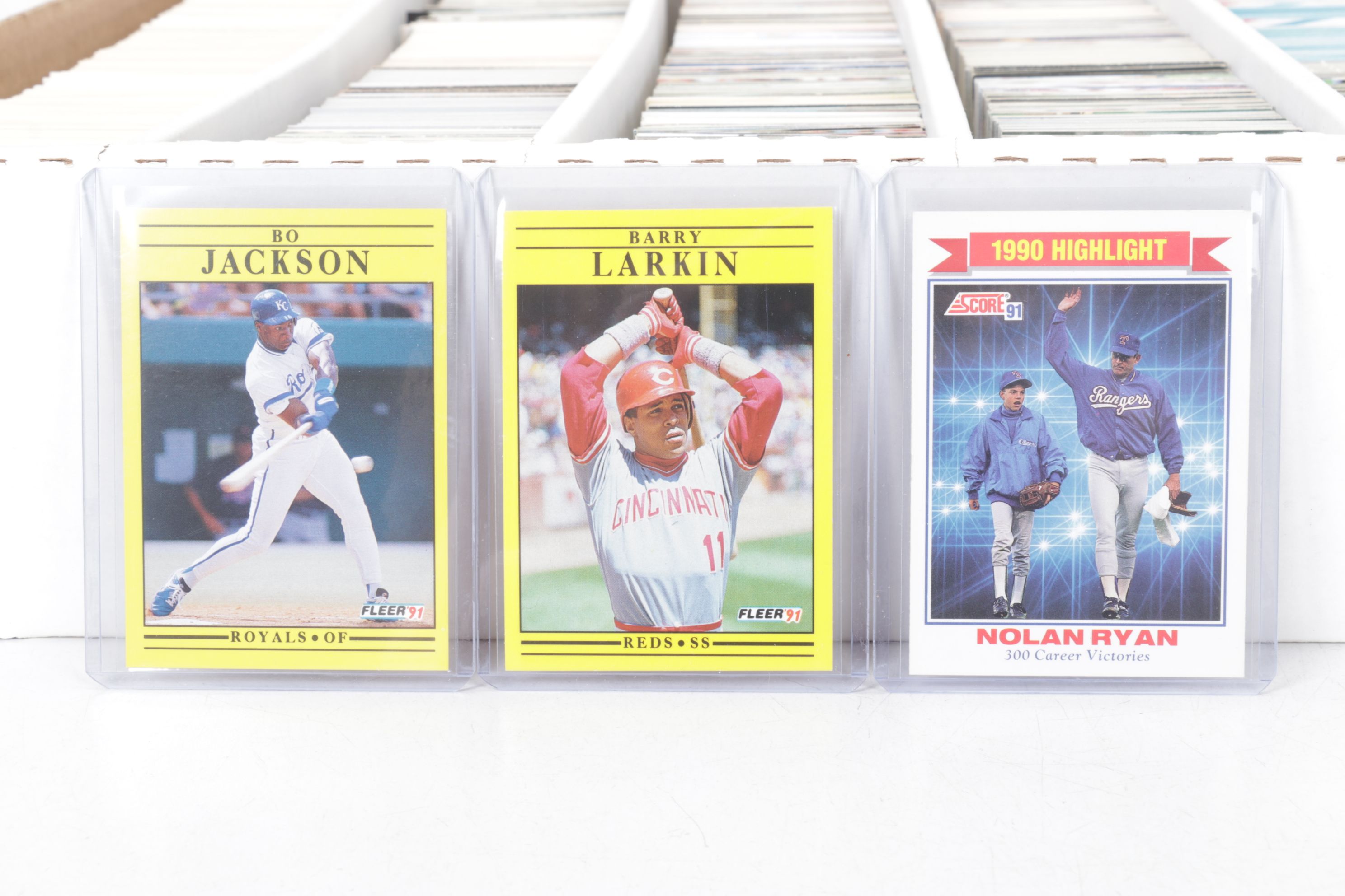 Bo Jackson, Barry Larkin & Other Baseball Trading Cards
