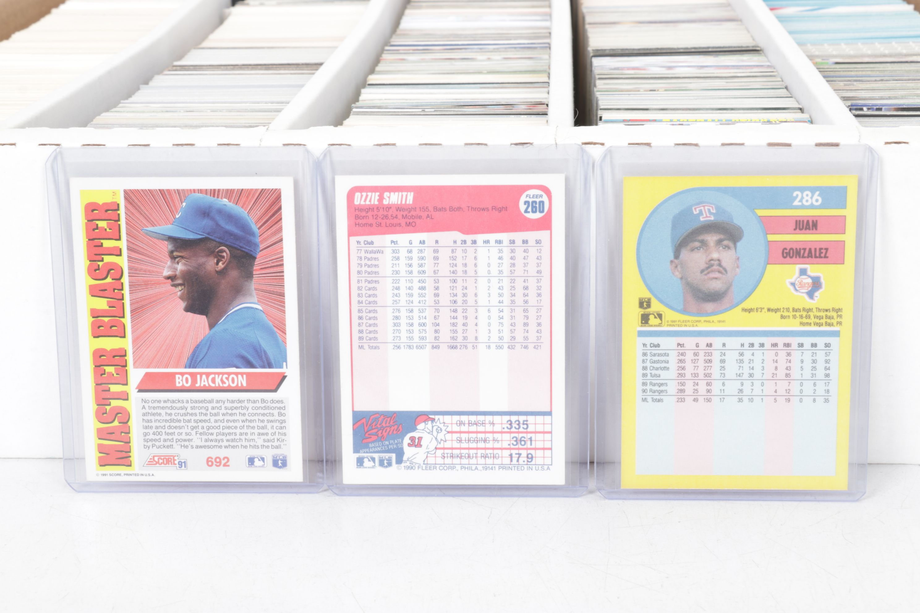 Bo Jackson, Barry Larkin & Other Baseball Trading Cards
