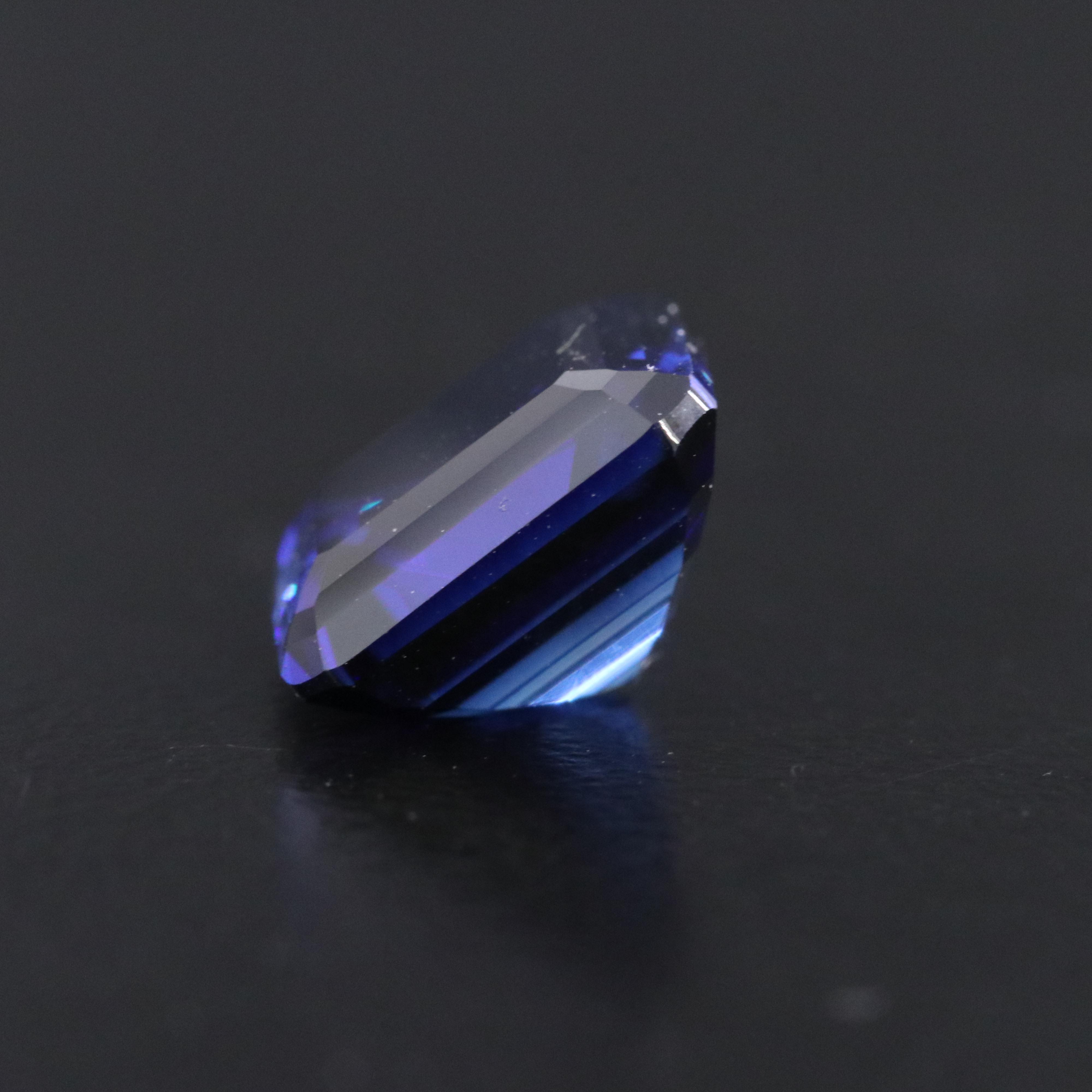 Loose 4.87 CT Lab Grown Sapphire
