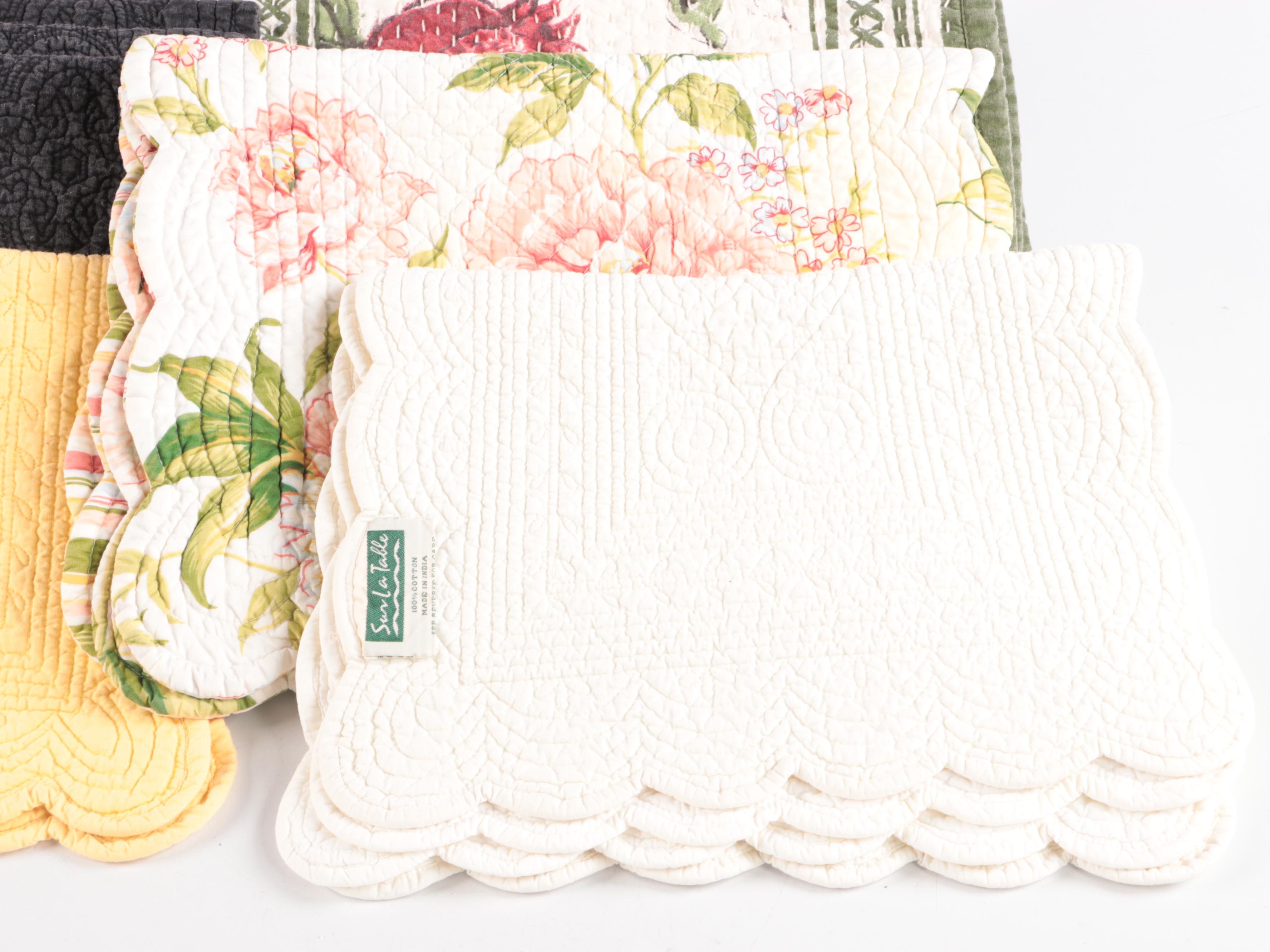 Williams Sonoma Pomegranate Cotton Placemats with Other Fabric Table Linens