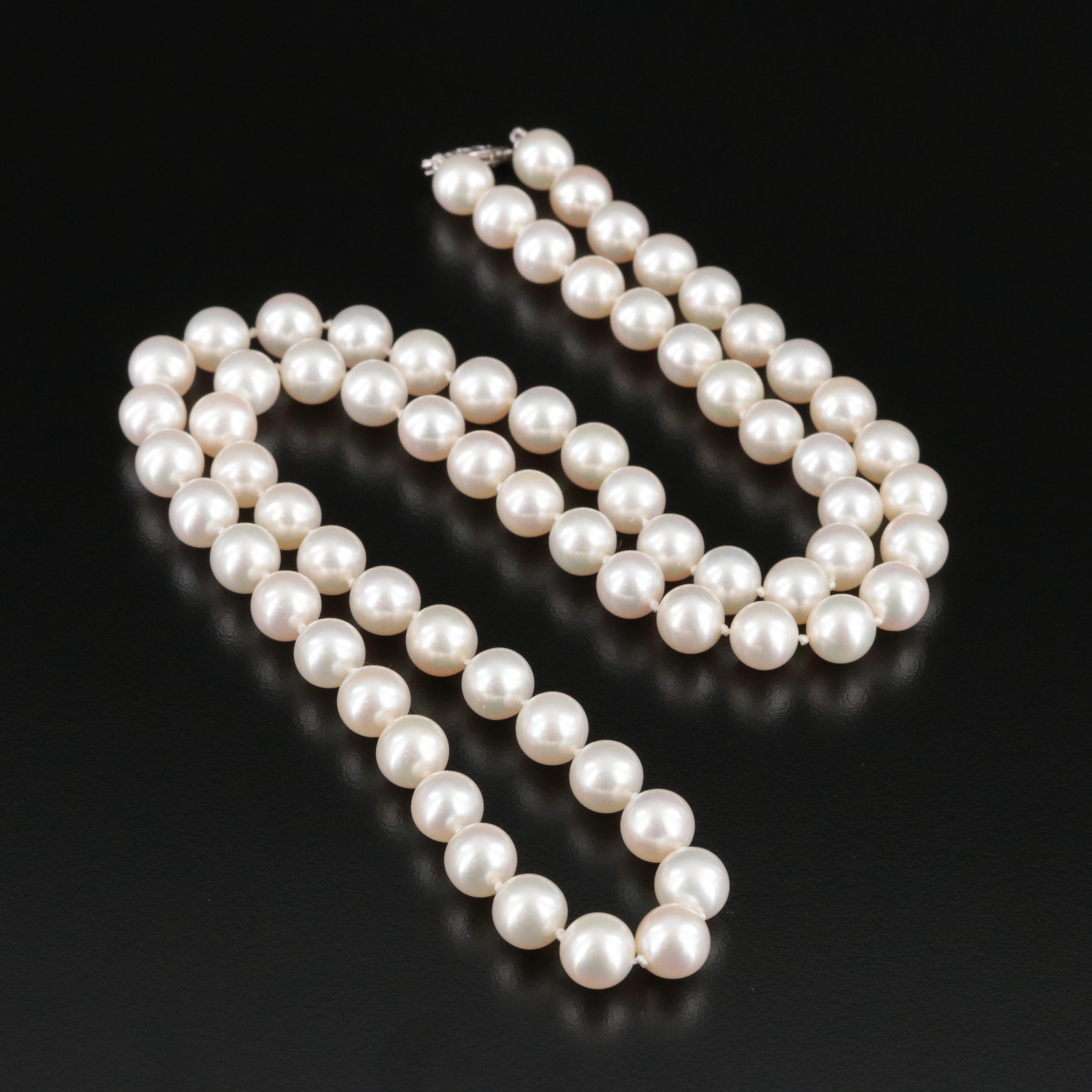 Pearl Necklace with 14K Clasp