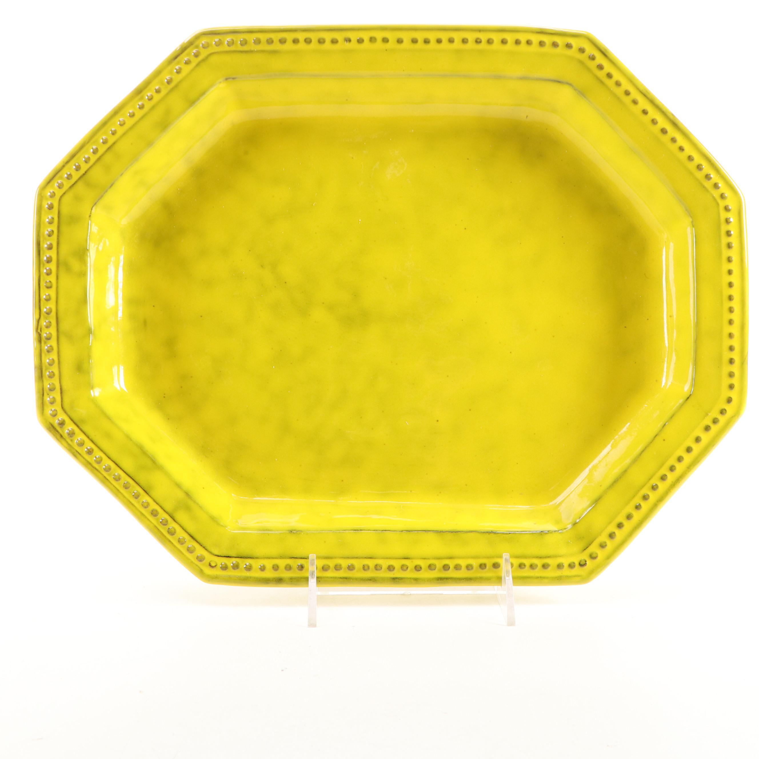 Peasant Valley Italian "Burnt Yellow" Ceramic Dinnerware, 20th Century