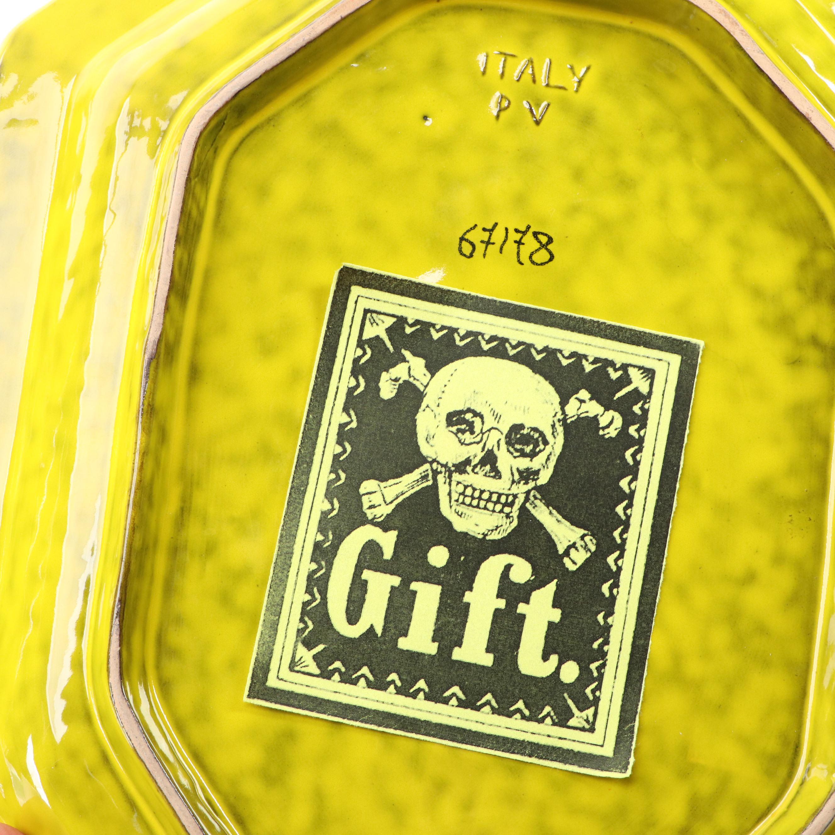 Peasant Valley Italian "Burnt Yellow" Ceramic Dinnerware, 20th Century