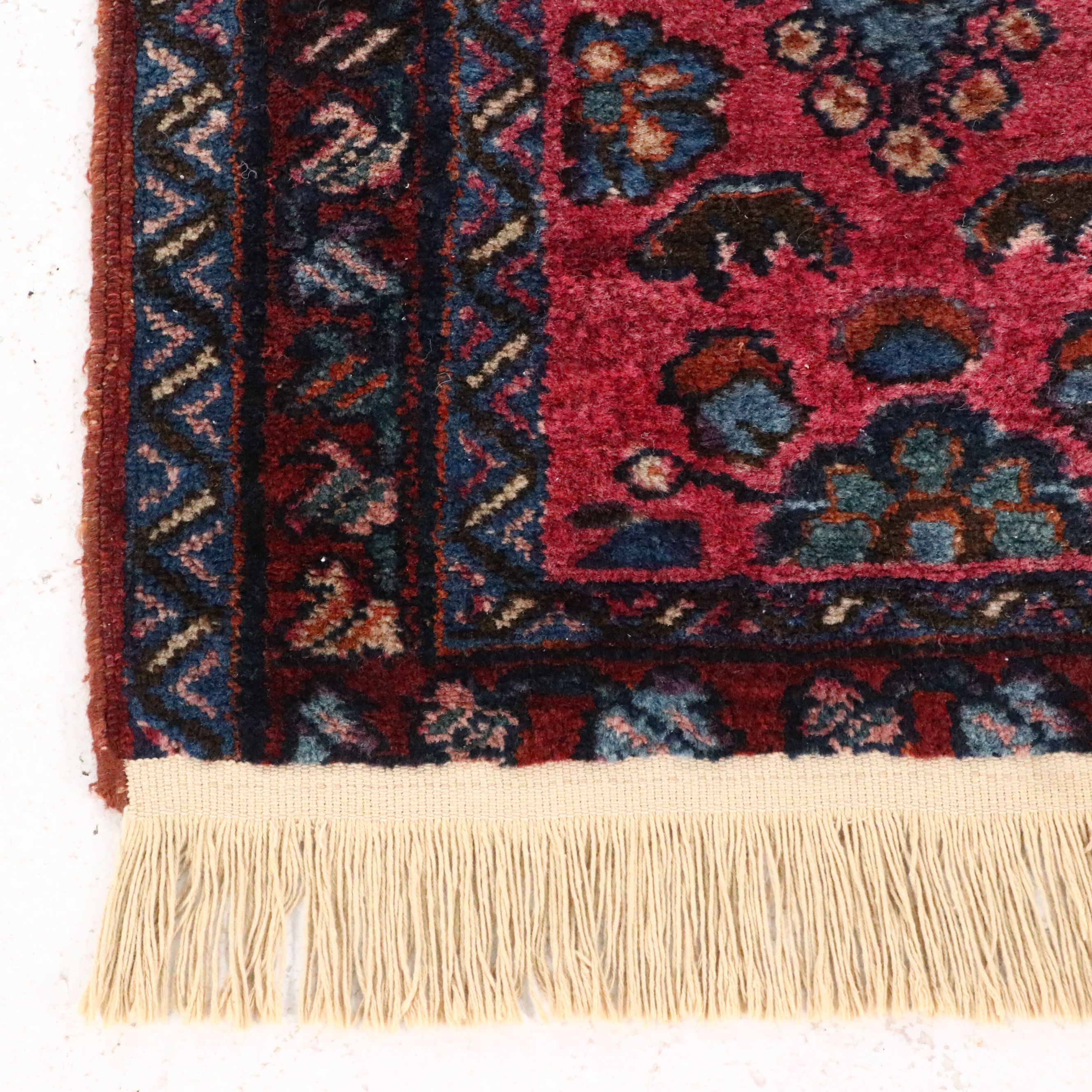 3' x 5' Hand-Knotted Persian Lilihan Area Rug