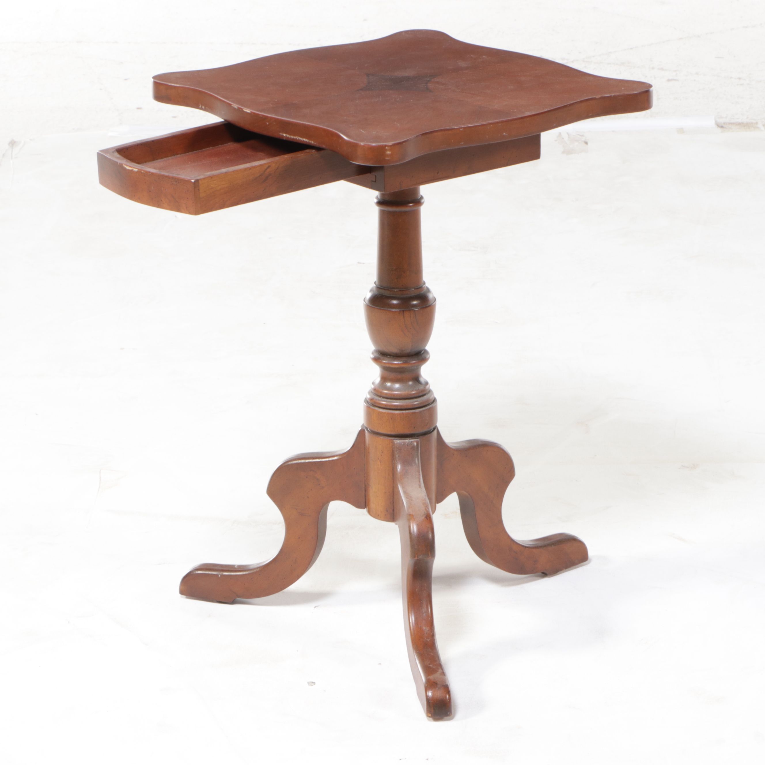 Drexel Heritage Federal Style Mahogany Single Drawer Stand