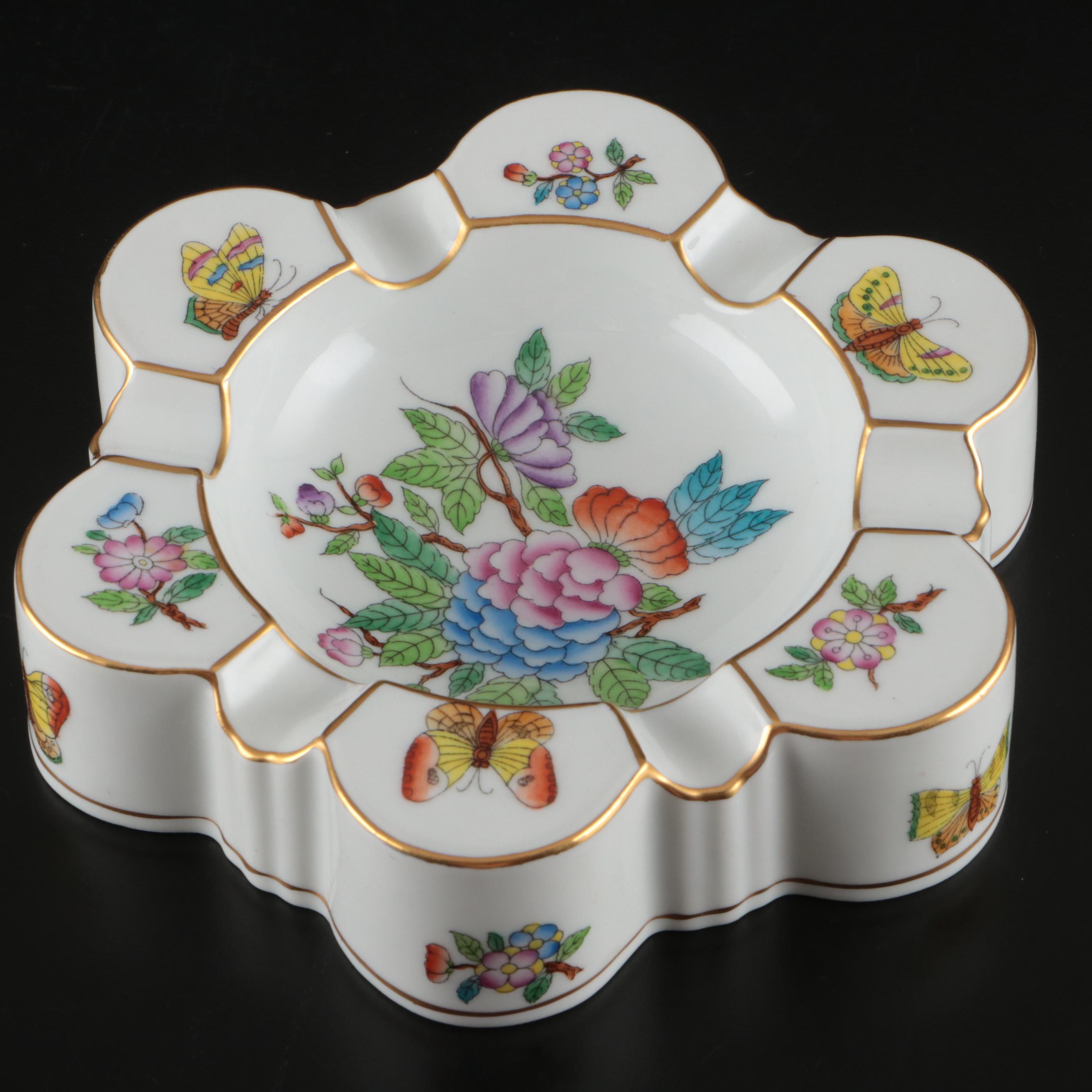 Herend "Queen Victoria" Hand-Painted Porcelain Ashtray and Bud Vase