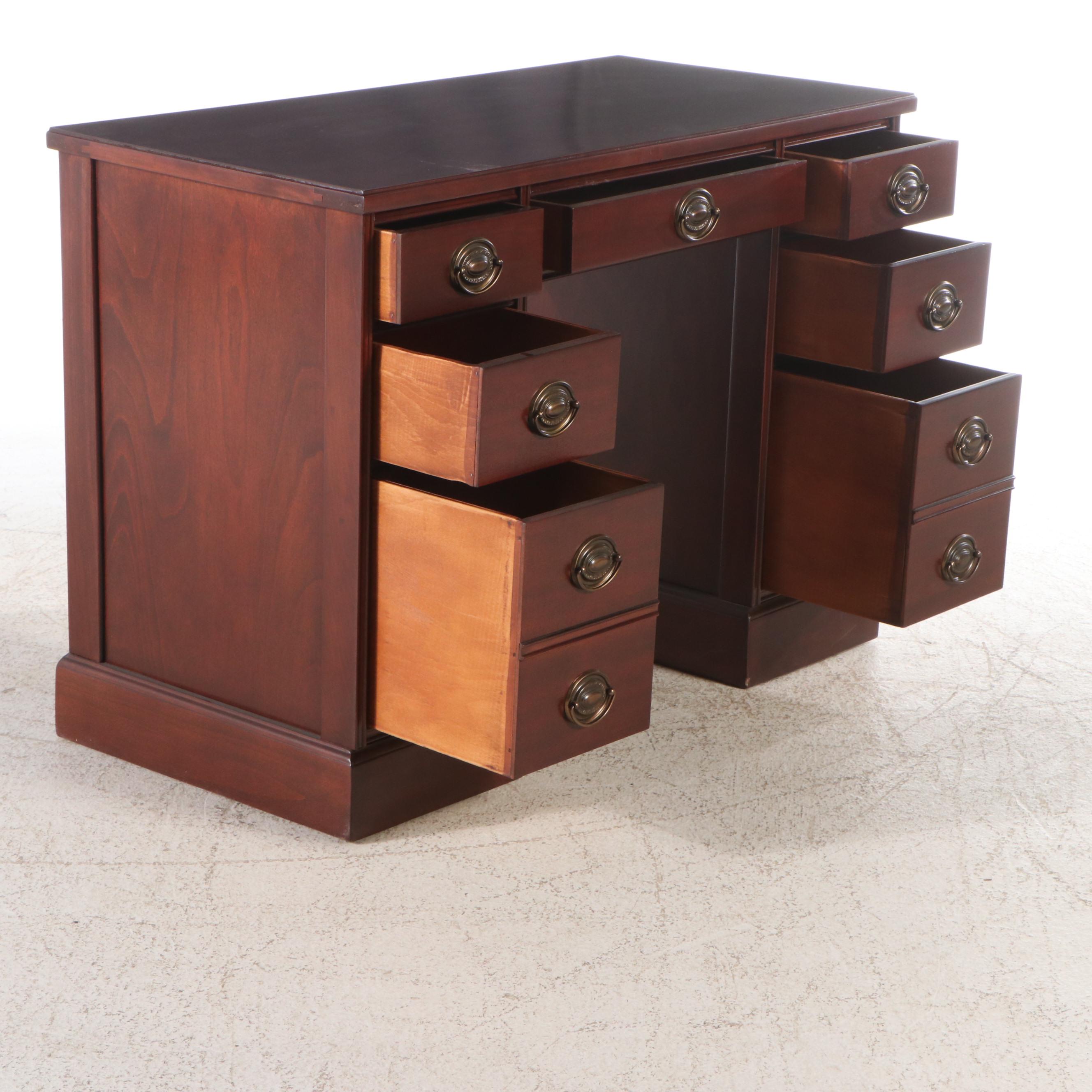 George III Style Mahogany Kneehole Desk, 20th Century