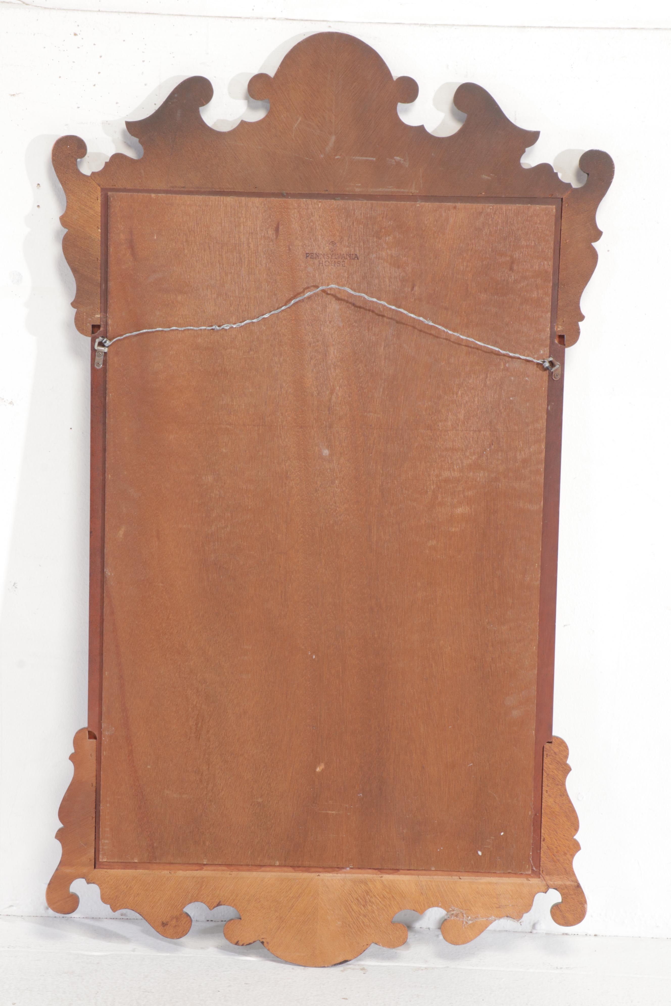 Pennsylvania House Federal Style Mahogany Mirror with Giltwood Shell