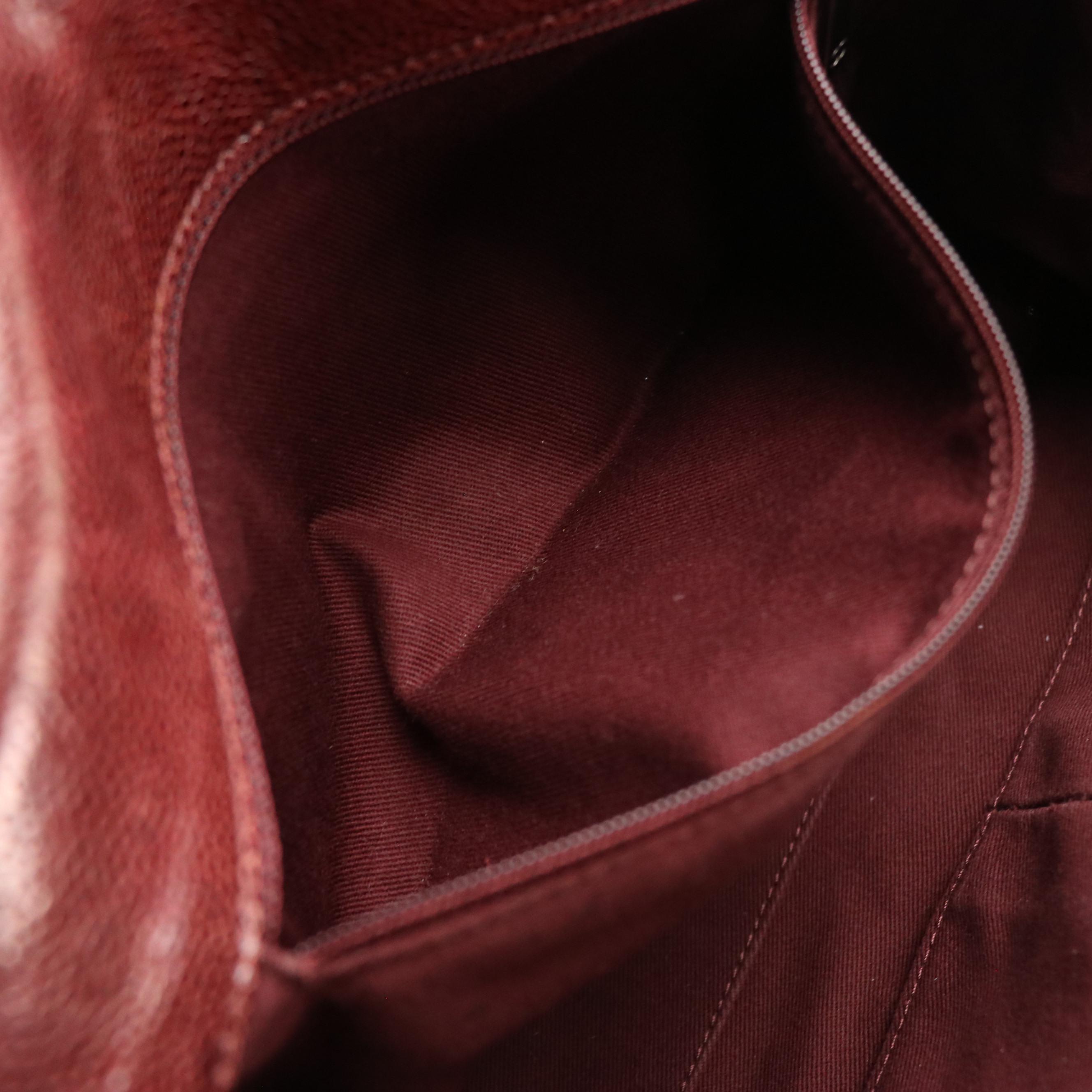 Chanel Shoulder Bag in Burgundy Caviar Leather