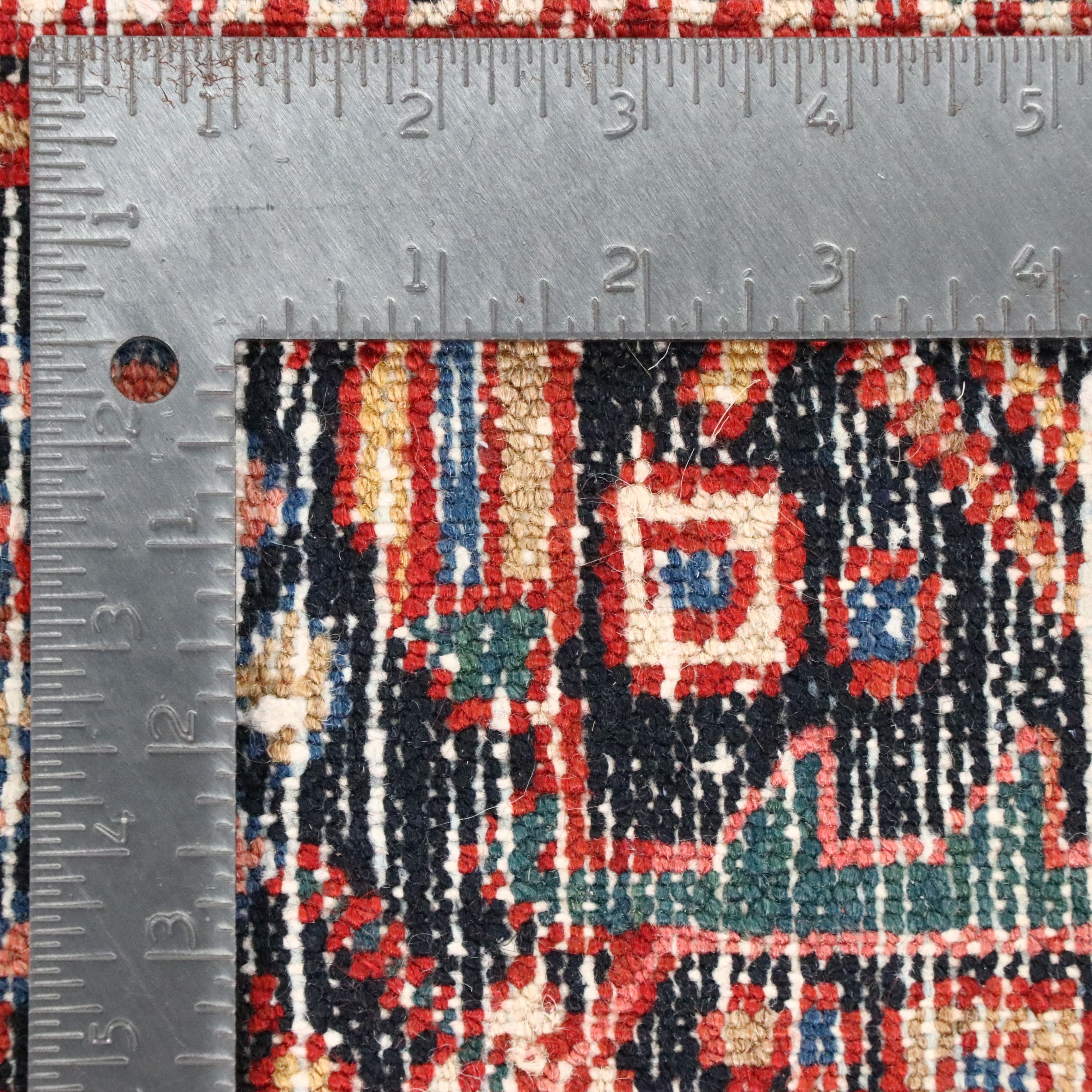 4'8 x 6'1 Hand-Knotted Persian Hamadan Area Rug