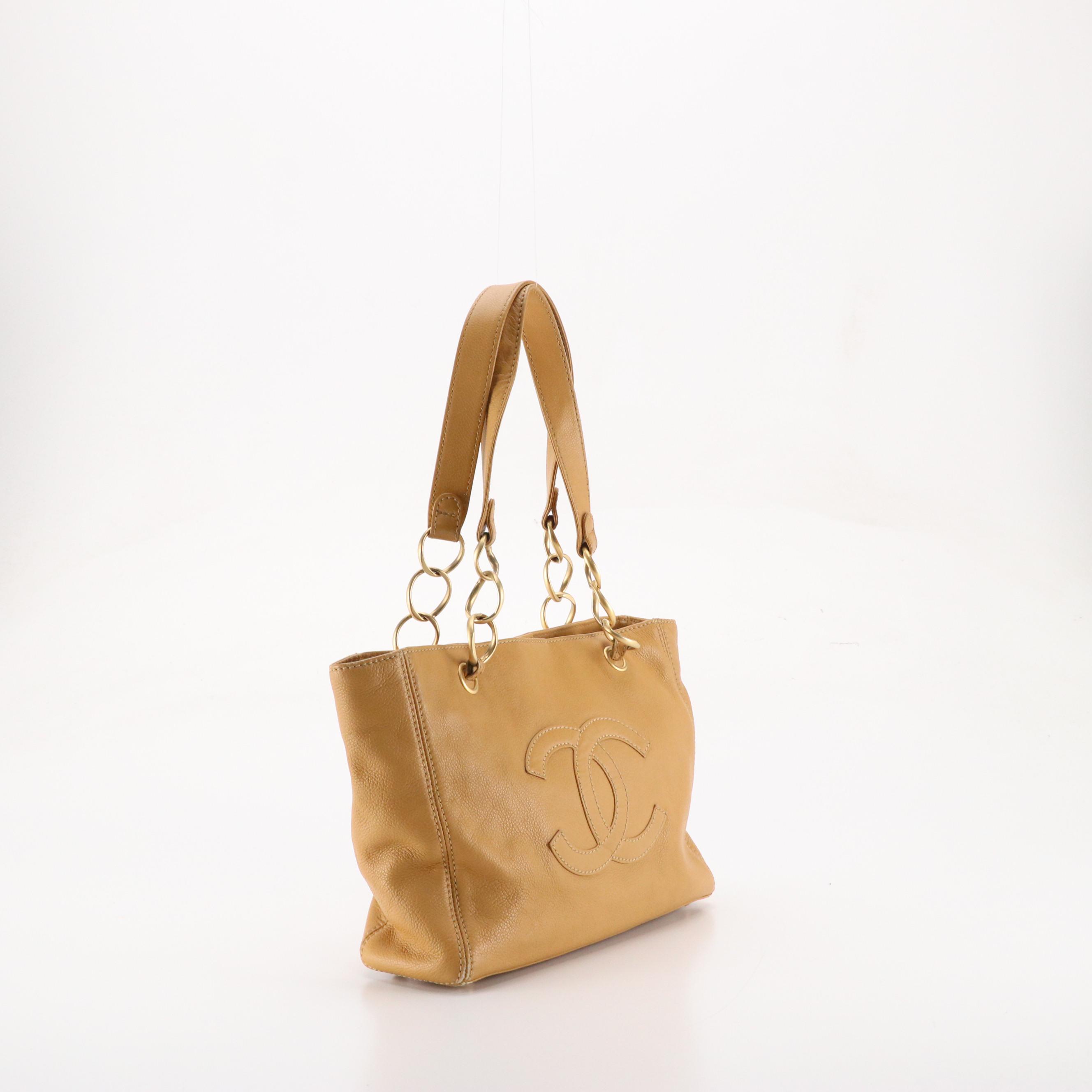 Chanel CC Shoulder Bag in Tan Leather