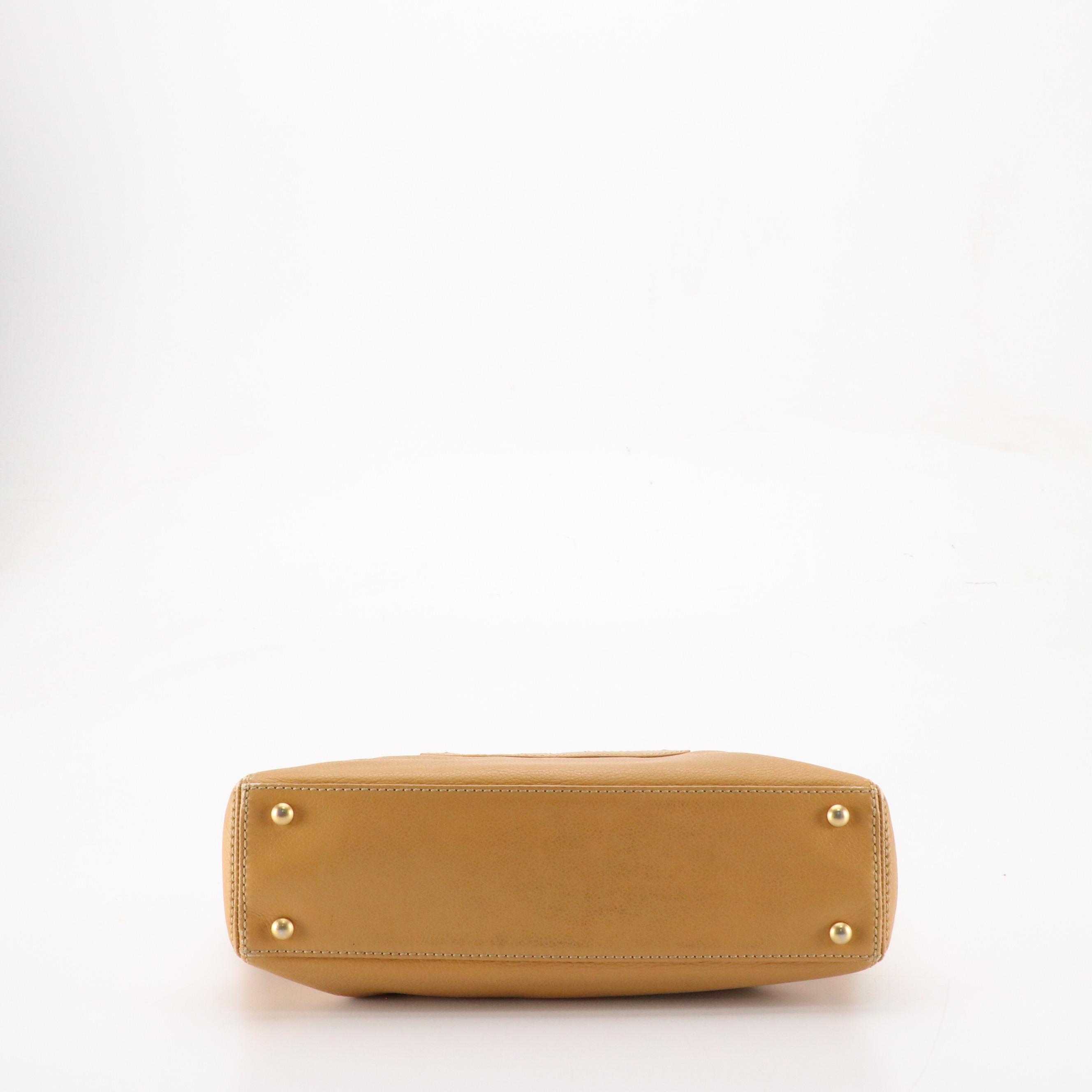 Chanel CC Shoulder Bag in Tan Leather