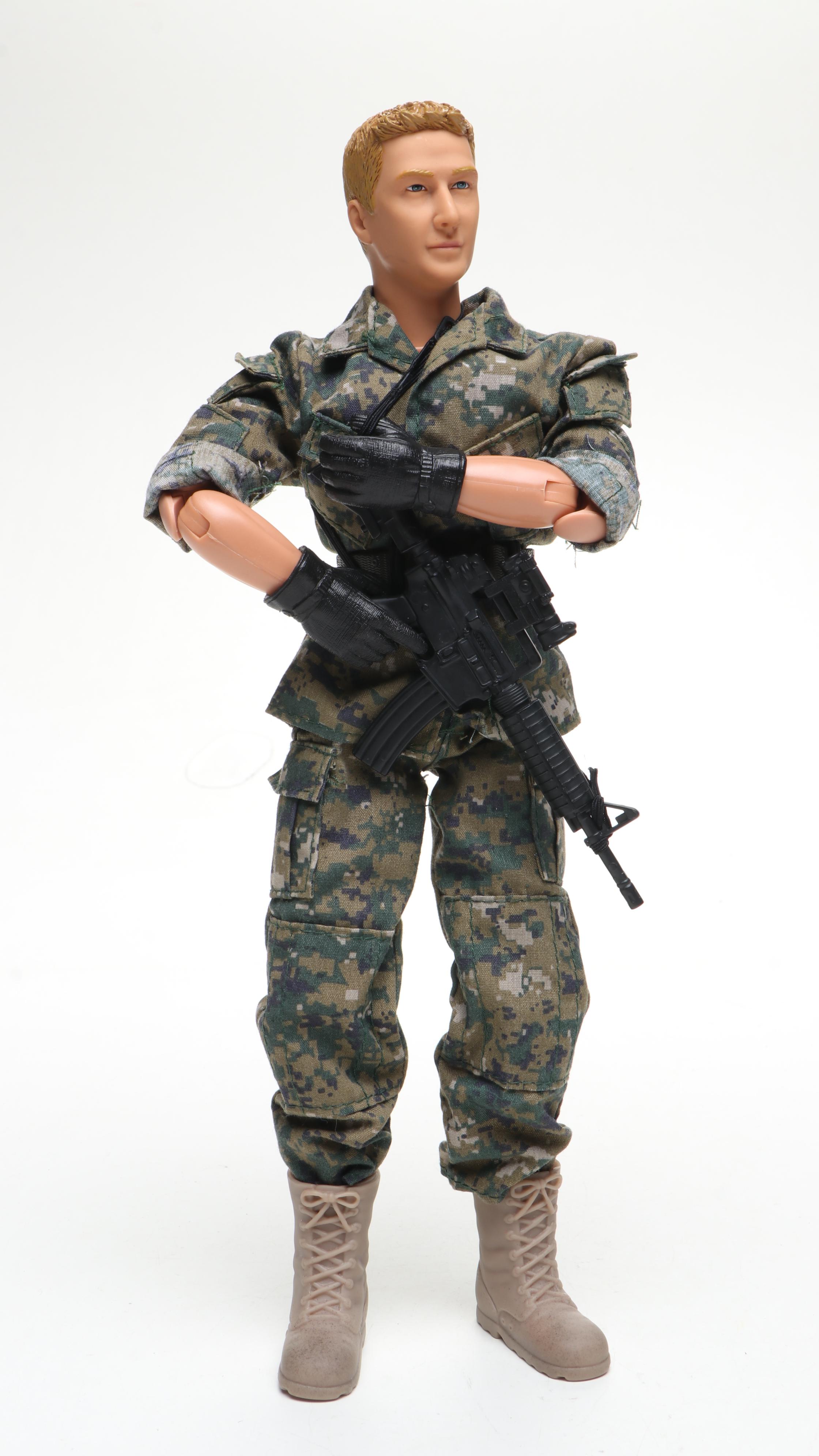 Hasbro G.I. Joe Articulated Action Figures with Accessories