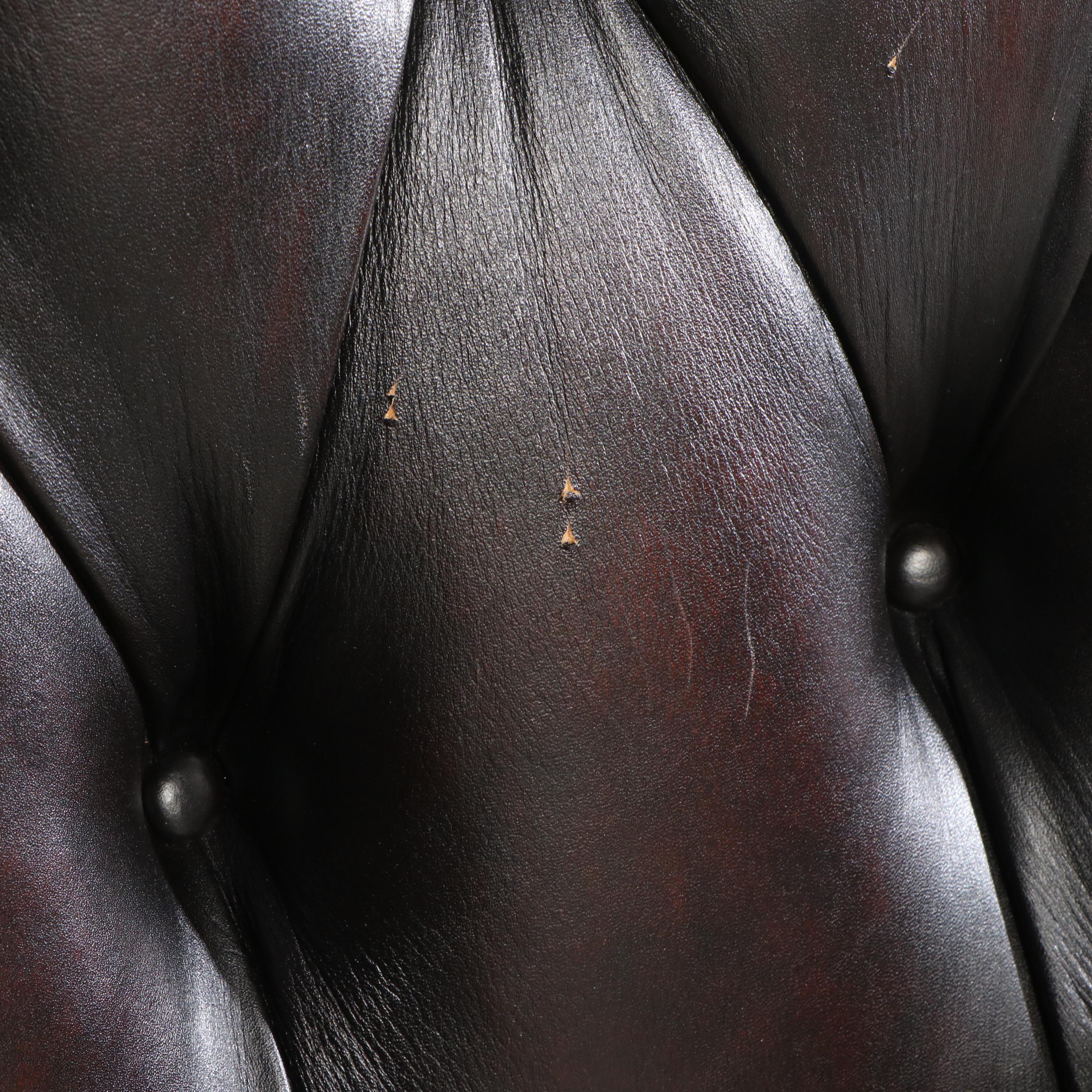 Hooker Furniture "Seven Seas" Mahogany Desk with Faux Leather Office Chair