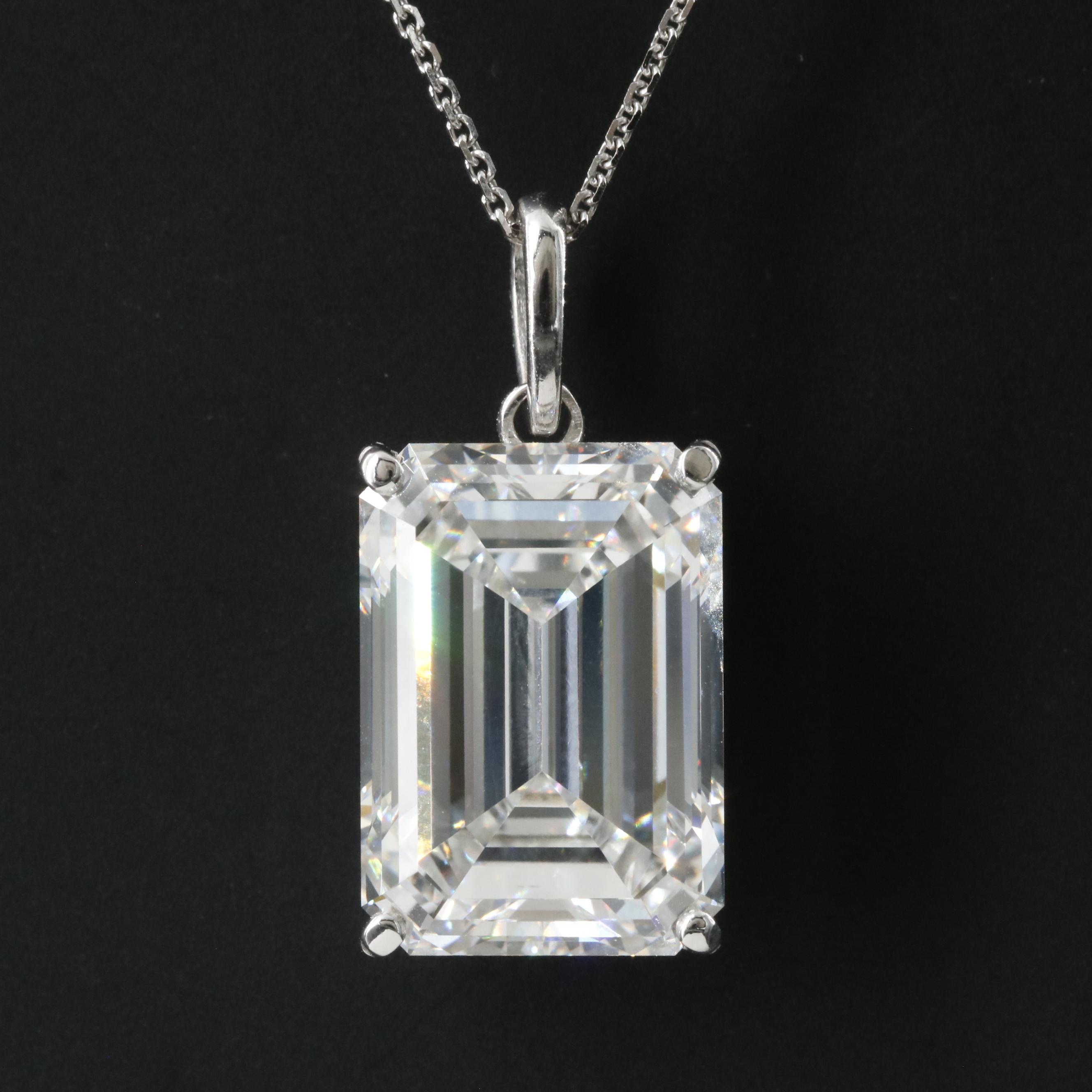 18K 10.03 CT Lab Grown Diamond Solitaire Pendant Necklace with IGI Report