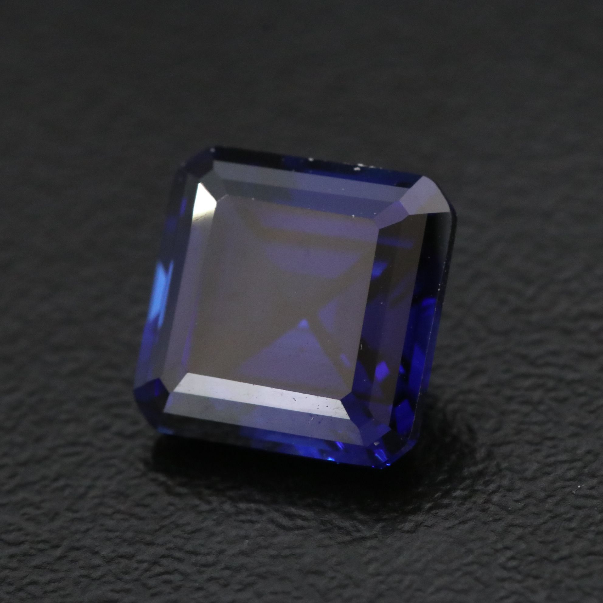 Loose 4.98 CT Lab Grown Sapphire