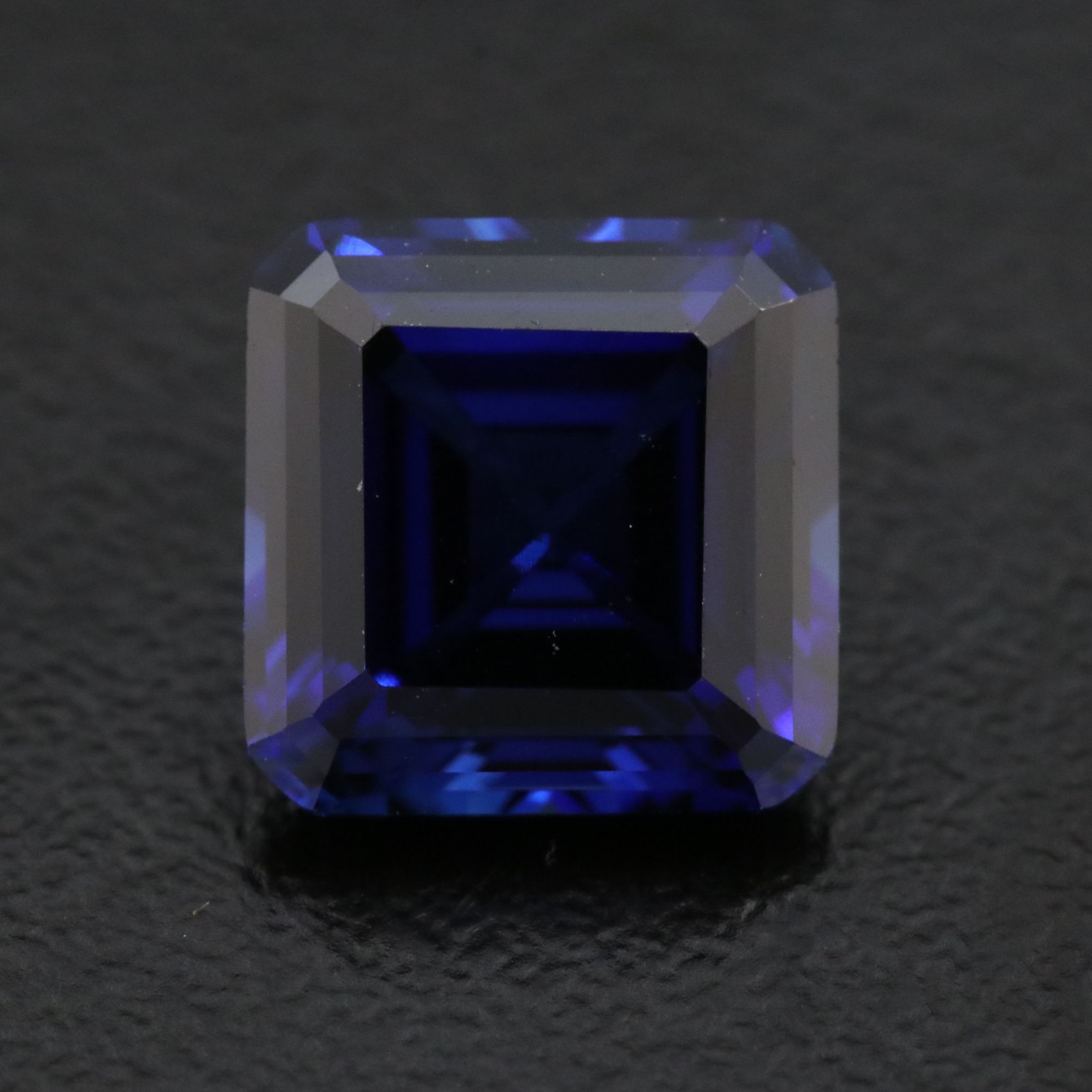 Loose 4.88 CT Lab Grown Sapphire