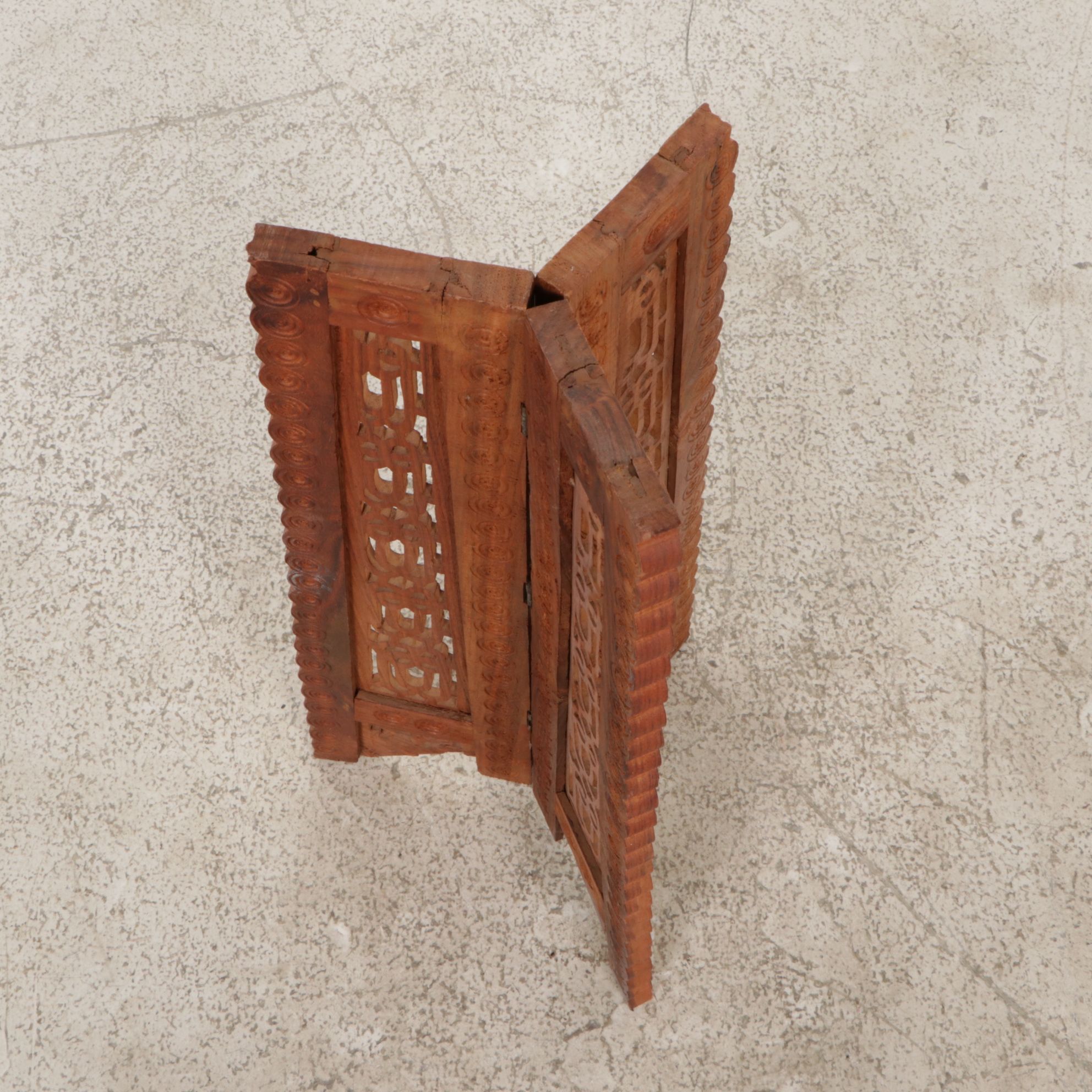 Anglo-Indian Carved Wood Circular Folding Plant Stand