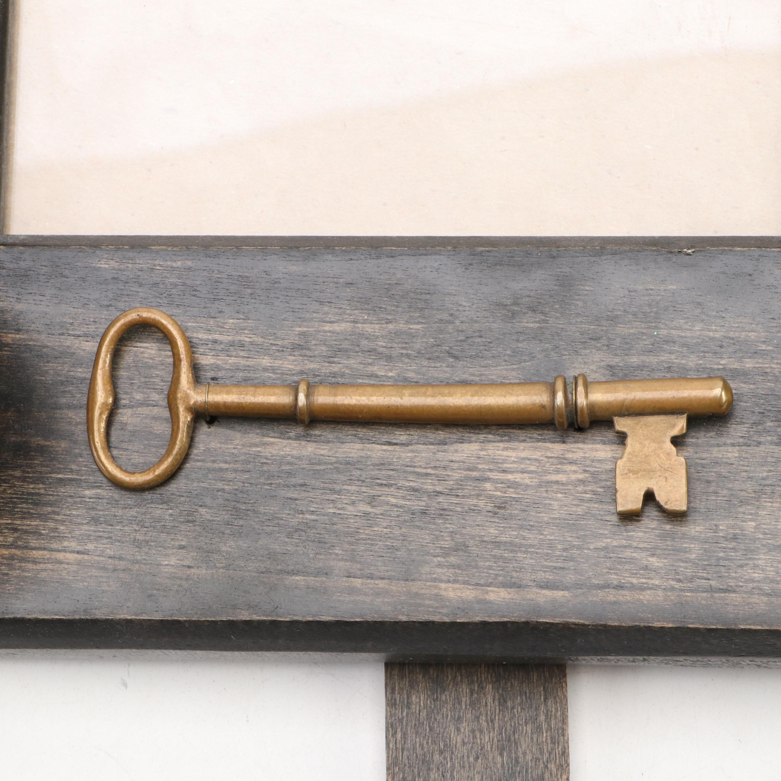 Doorknob Wall Decor with Picture Frame