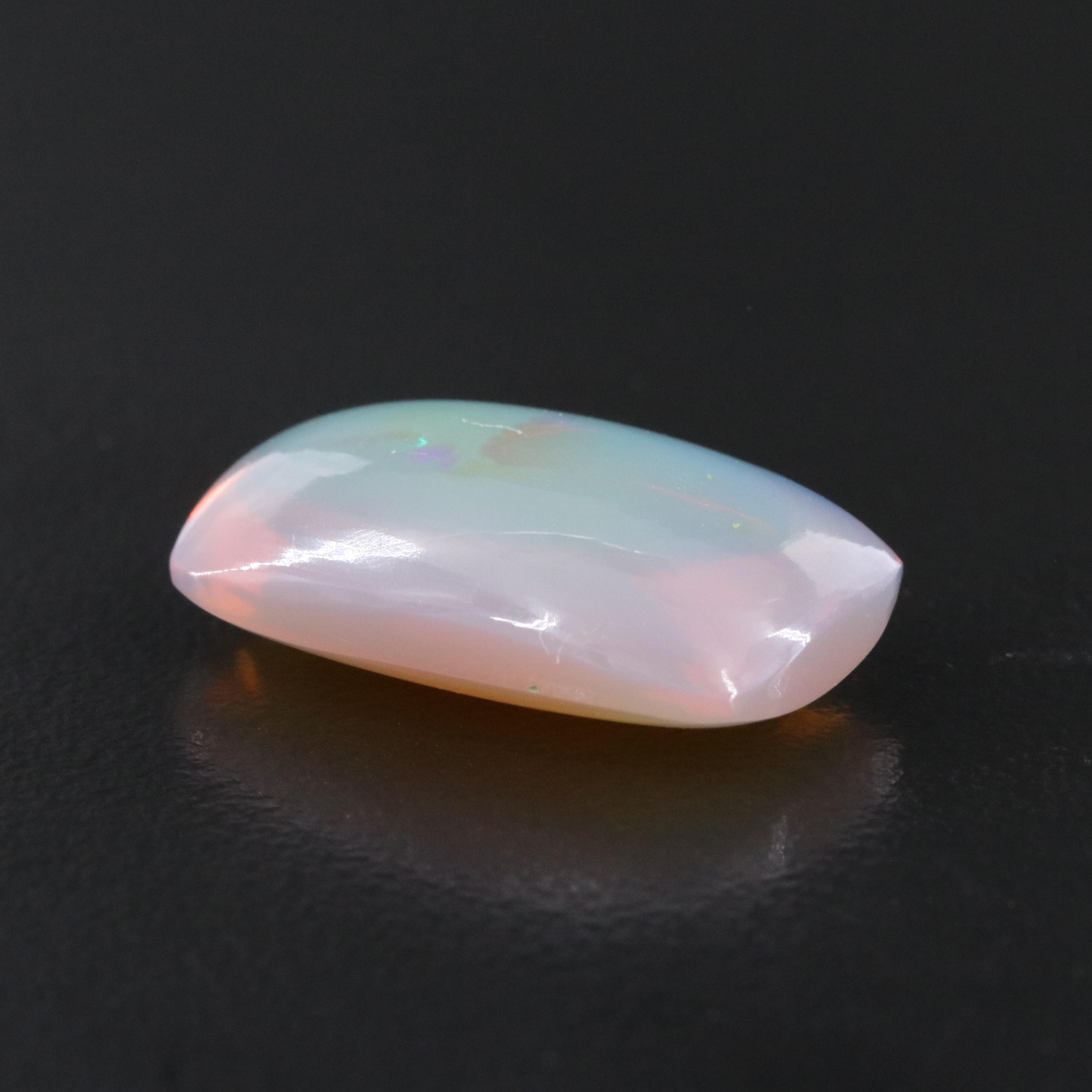 Loose 12.47 CT Opal