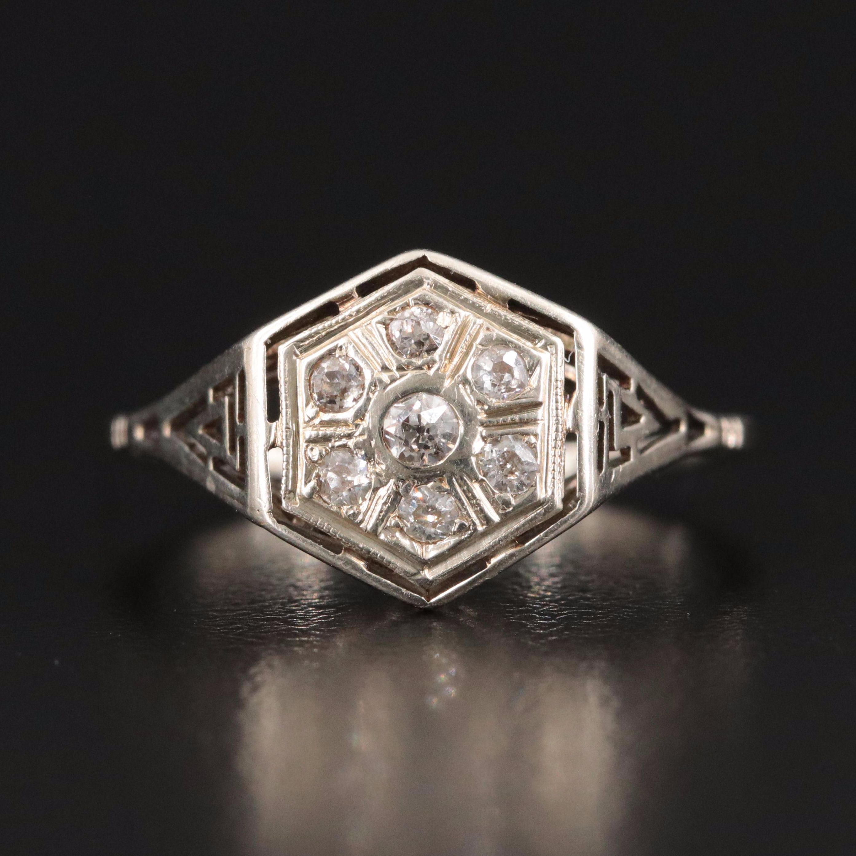 Vintage 14K 0.24 CTW Diamond Ring