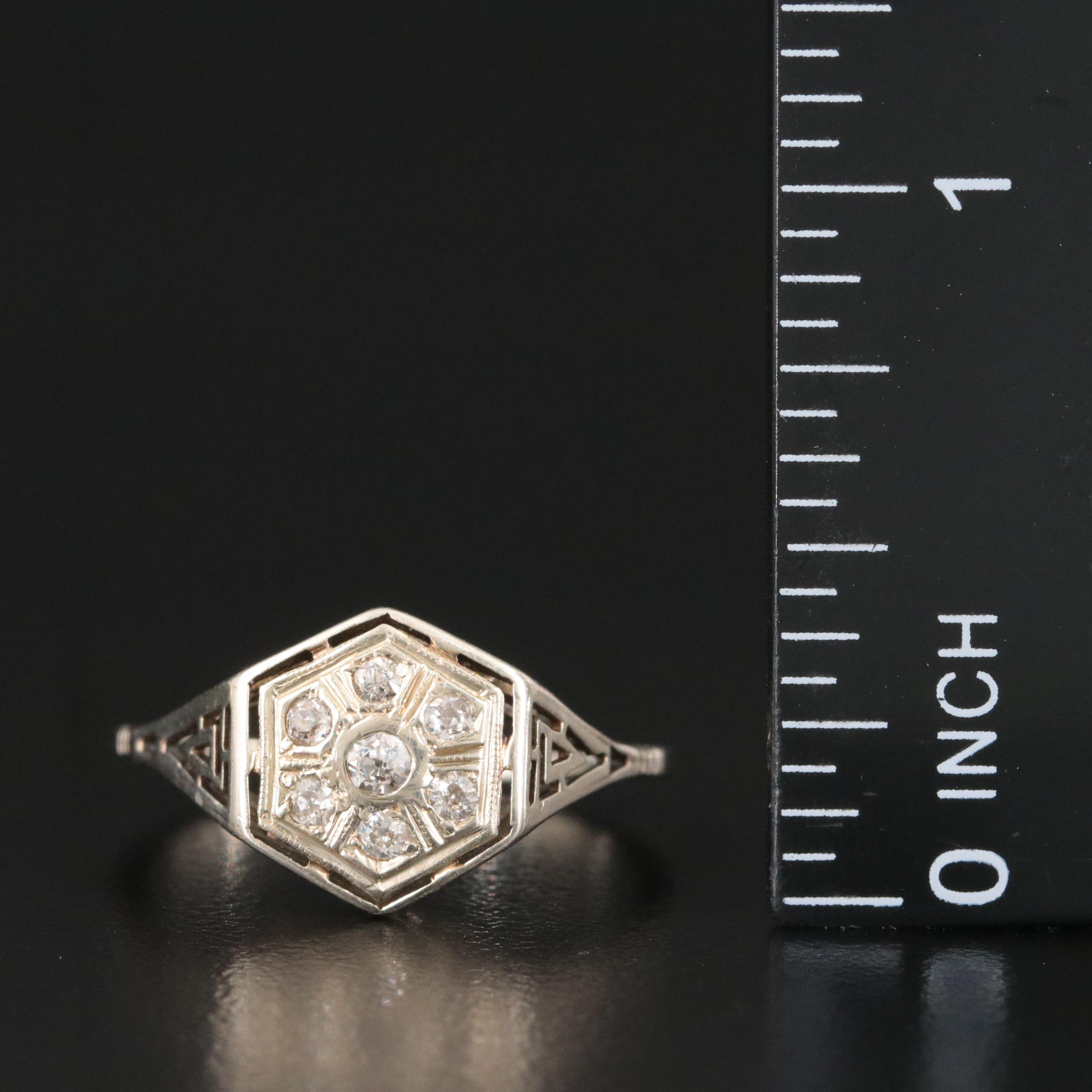 Vintage 14K 0.24 CTW Diamond Ring