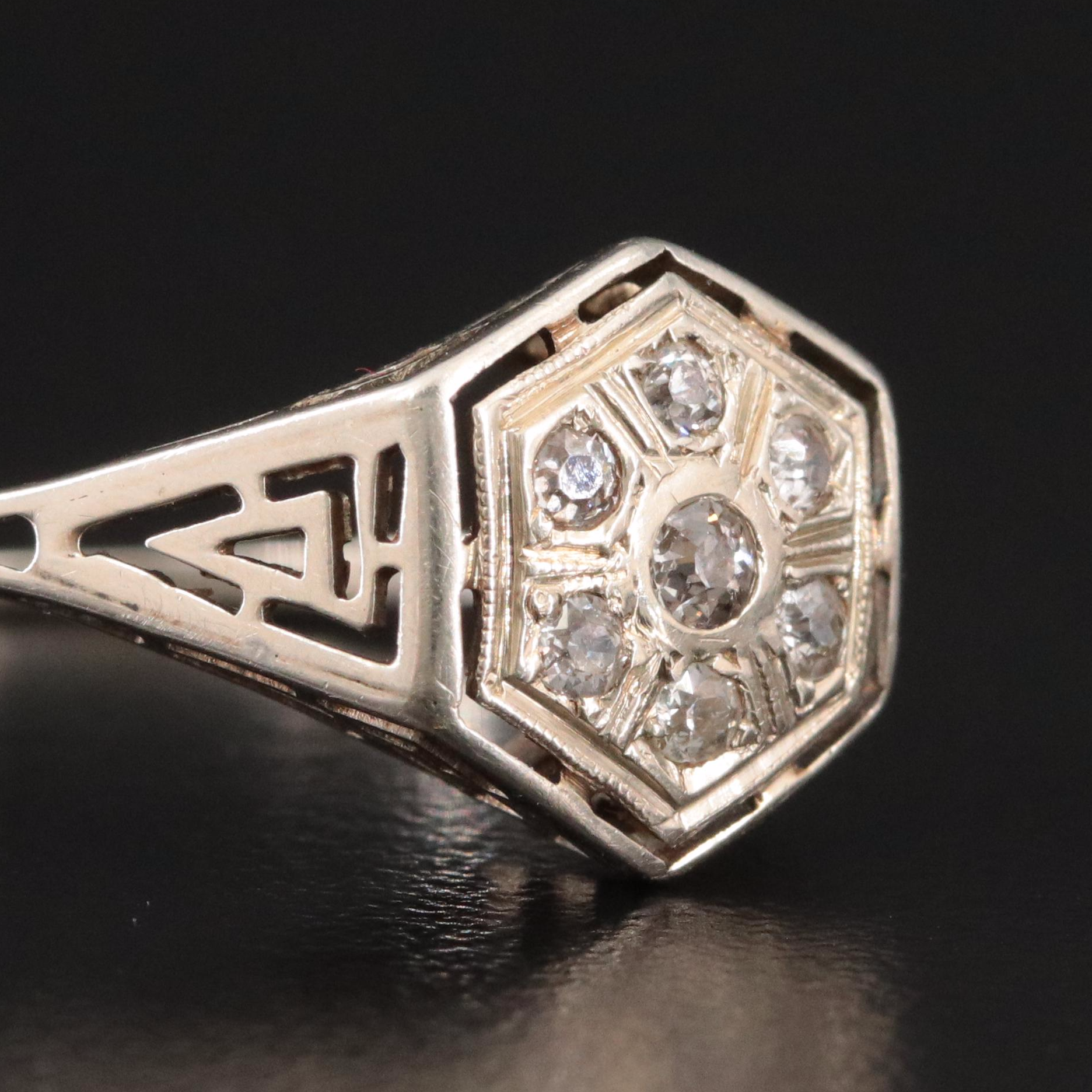 Vintage 14K 0.24 CTW Diamond Ring