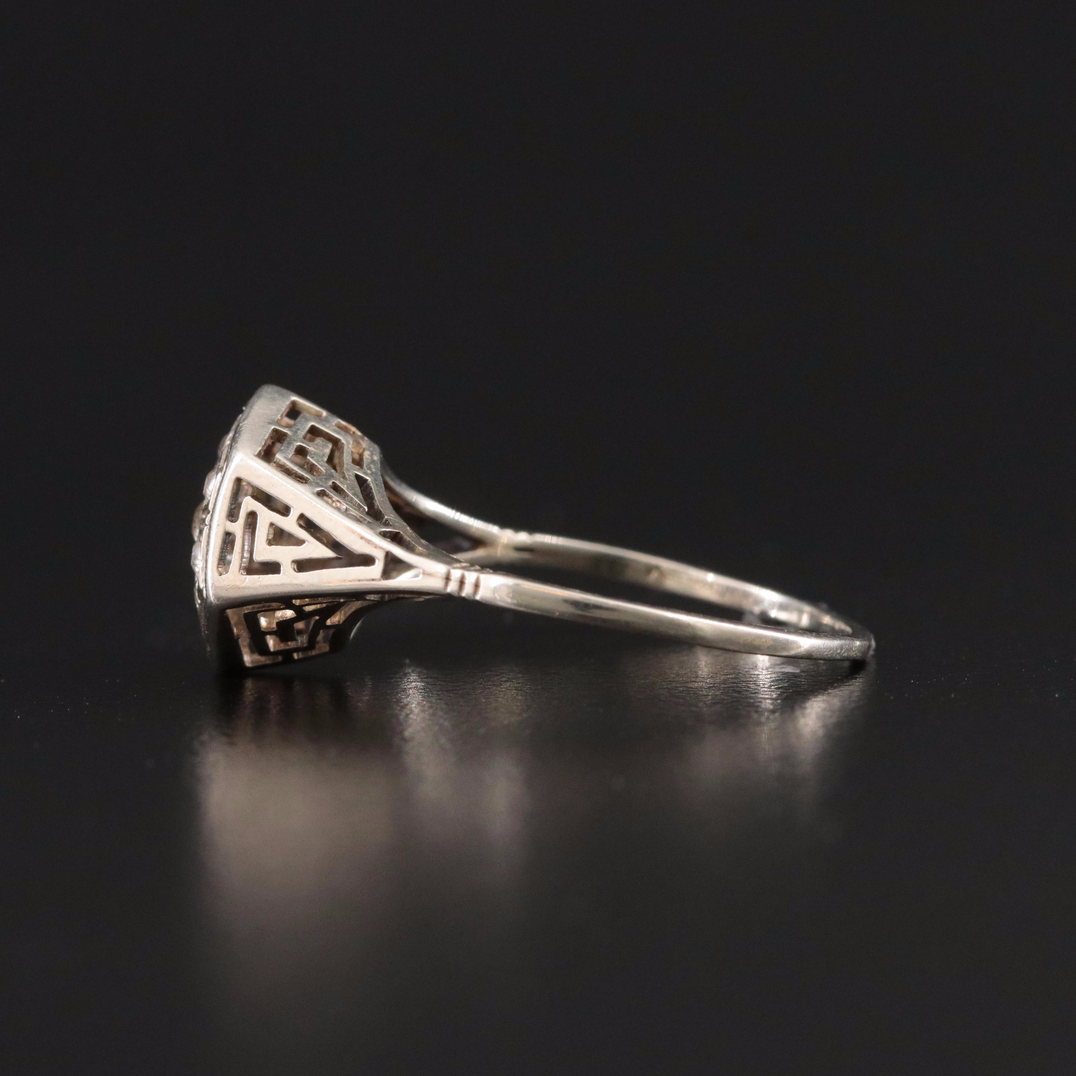 Vintage 14K 0.24 CTW Diamond Ring