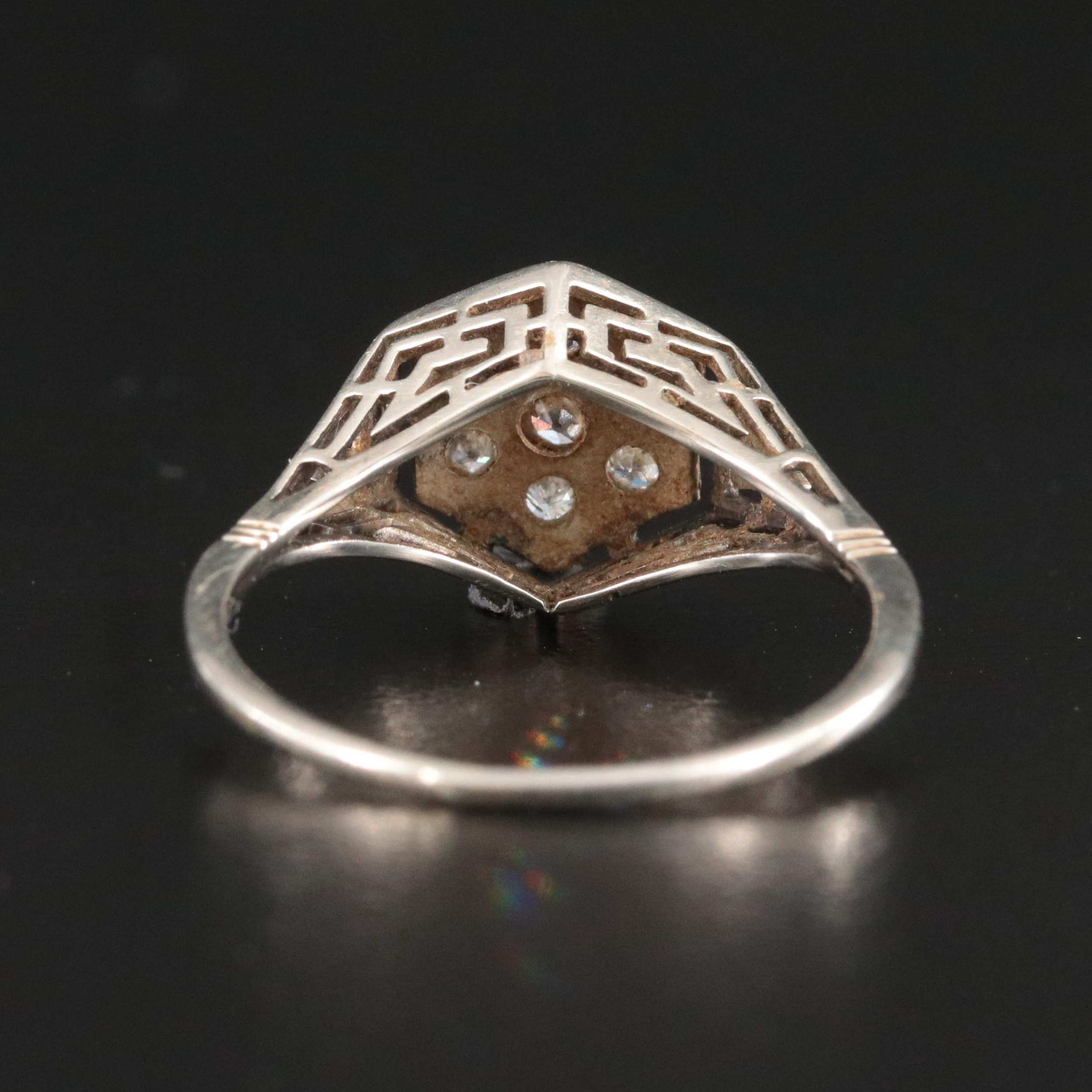 Vintage 14K 0.24 CTW Diamond Ring