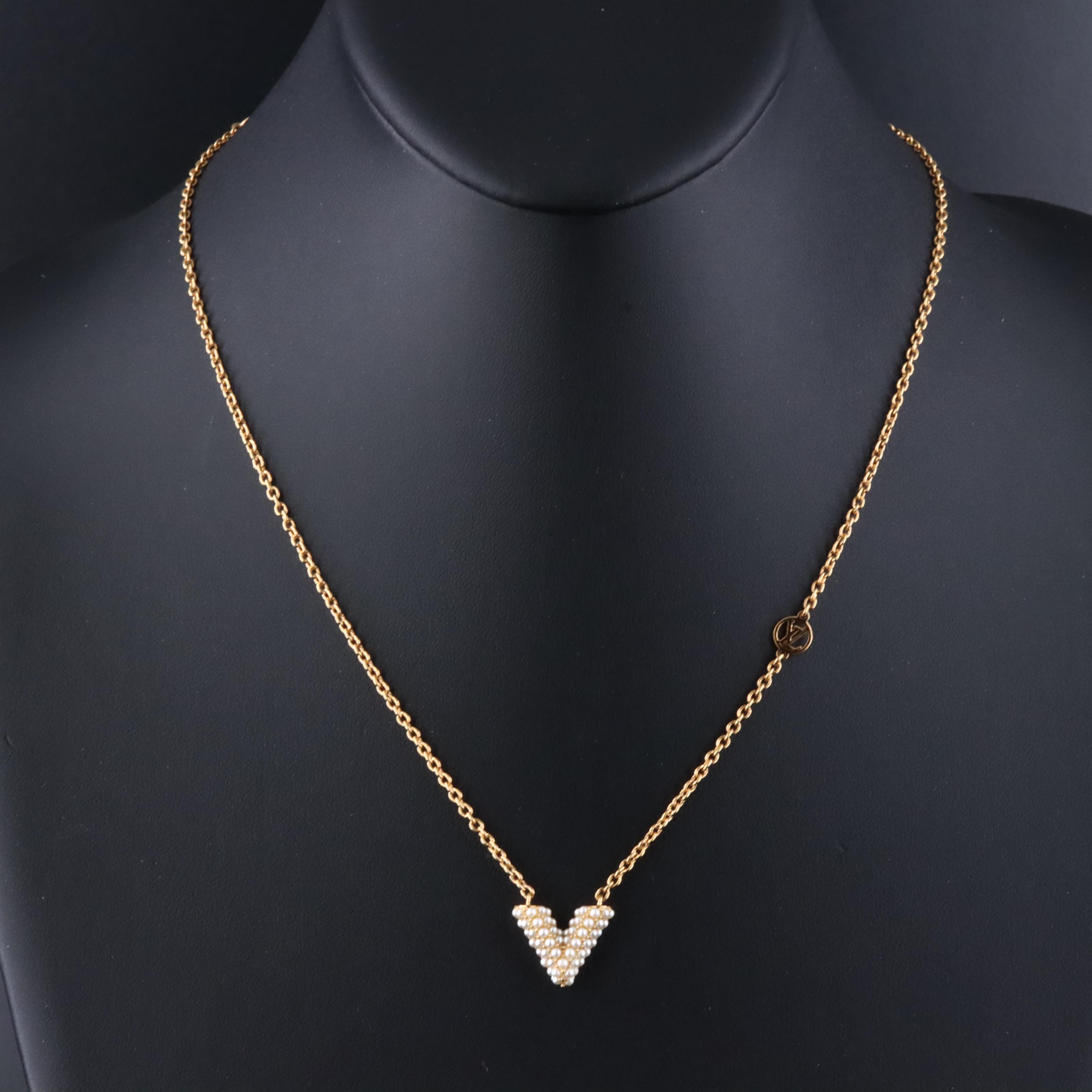 Louis Vuitton Essential V Necklace with Faux Pearl