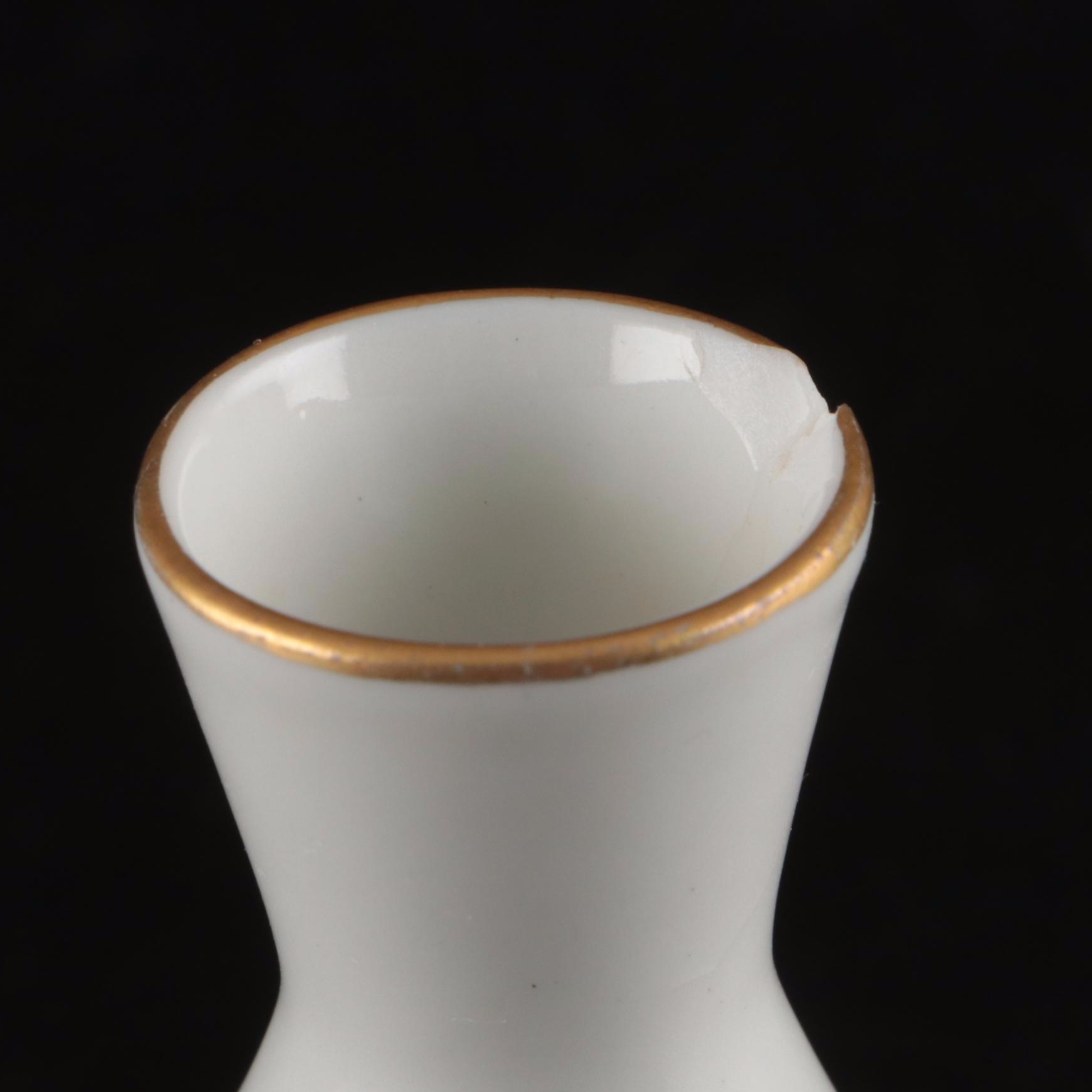 Herend Porcelain "Queen Victoria" with Other Bud Vase and Dish