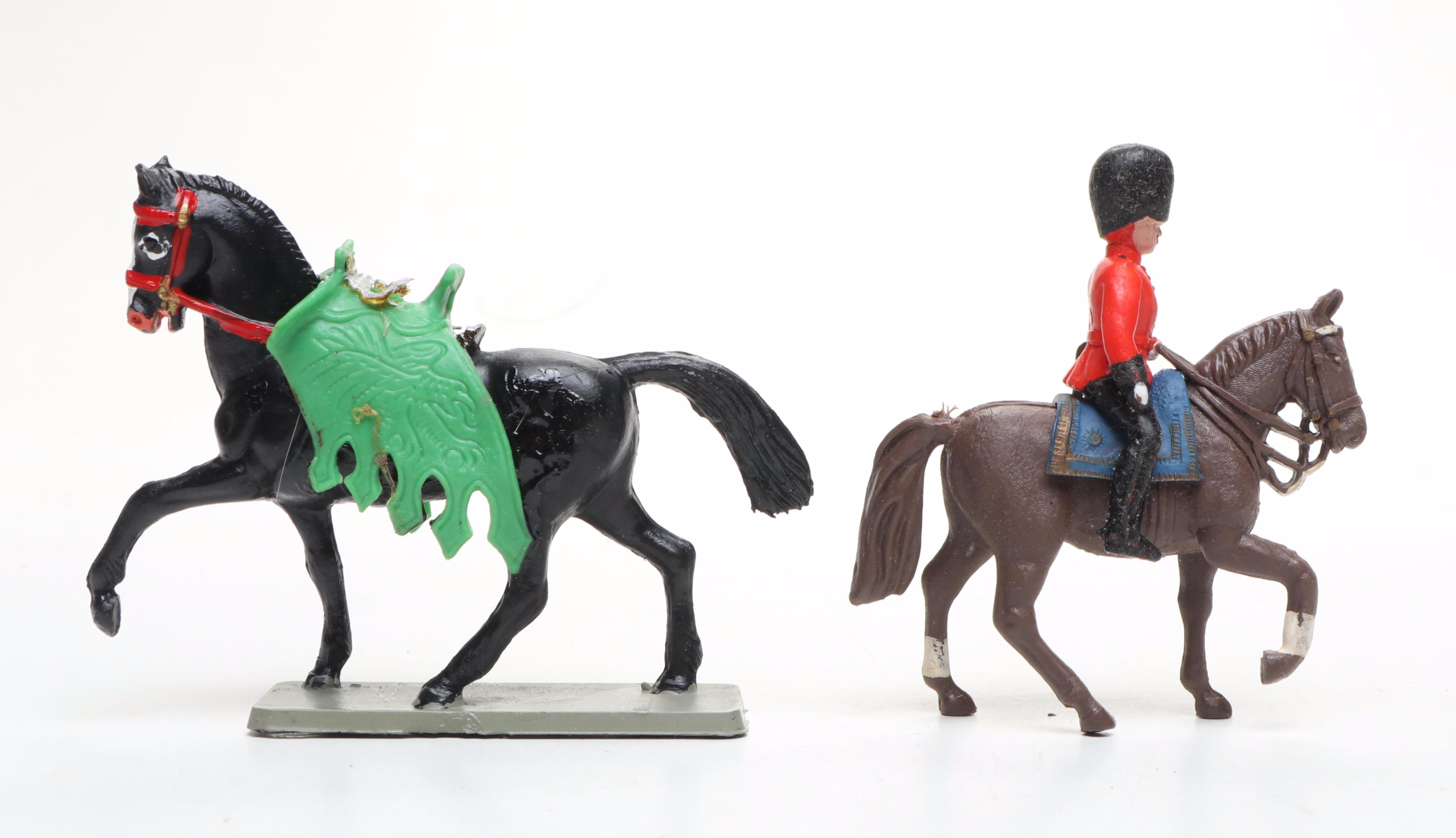 Britains Plastic Scots Guard Toy Soldiers with Decorated Horse and Guard Stand