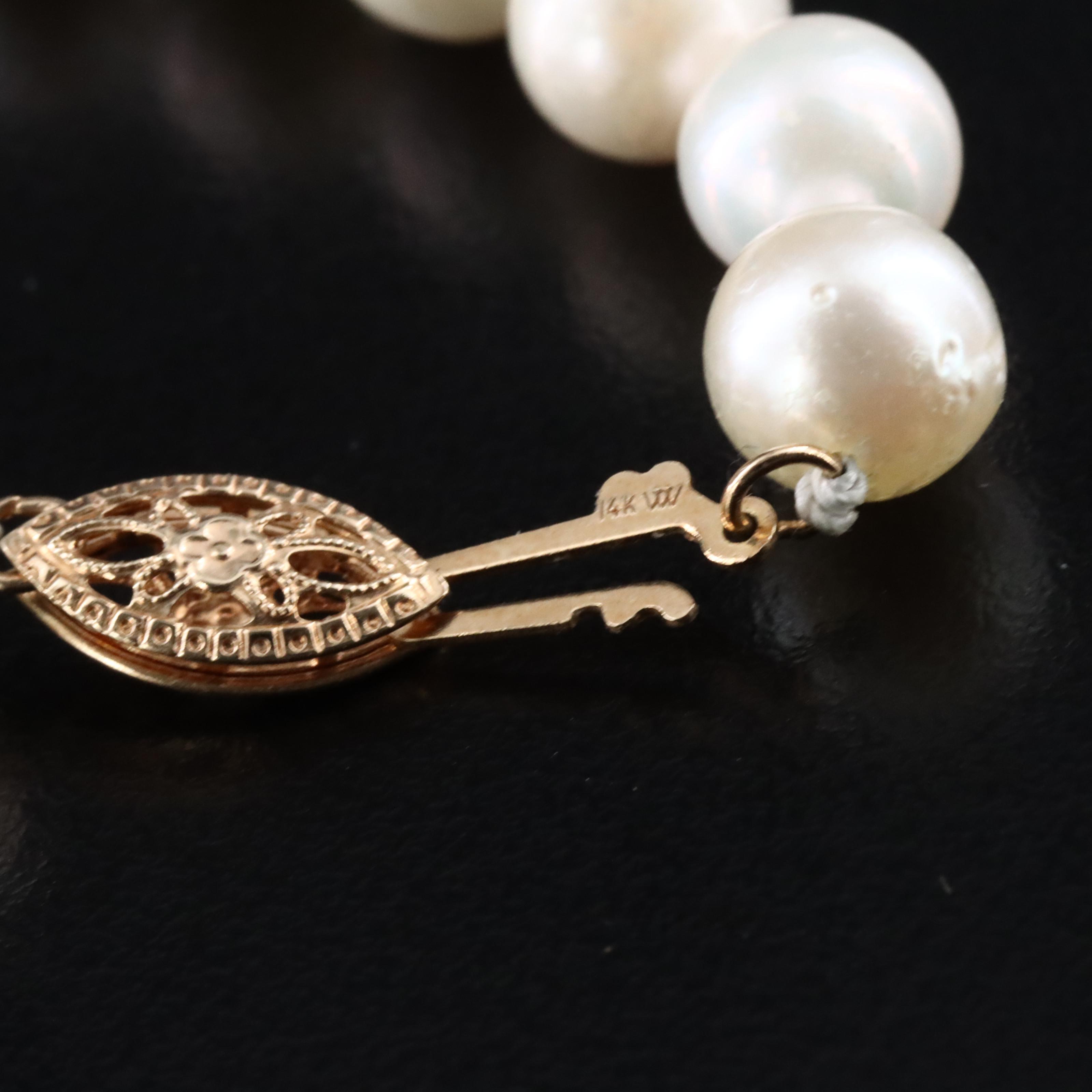 Pearl Necklace with 14K Clasp