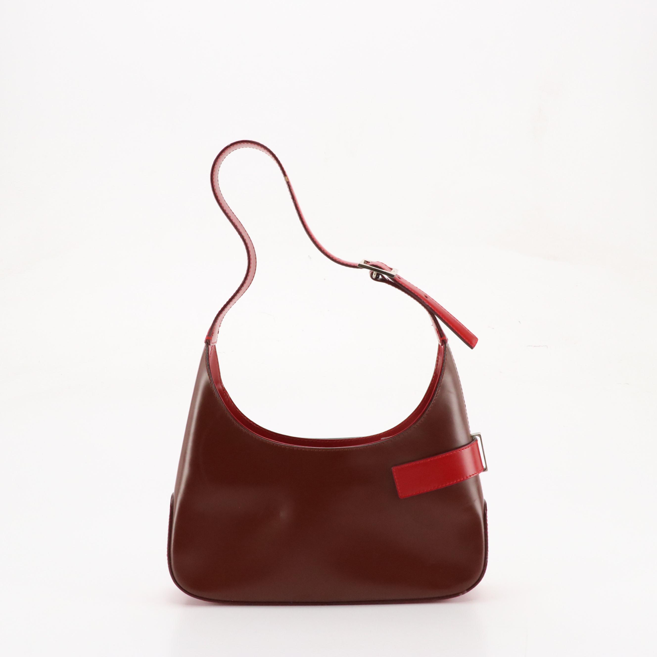 Salvatore Ferragamo Shoulder Bag in Paprika Smooth Leather