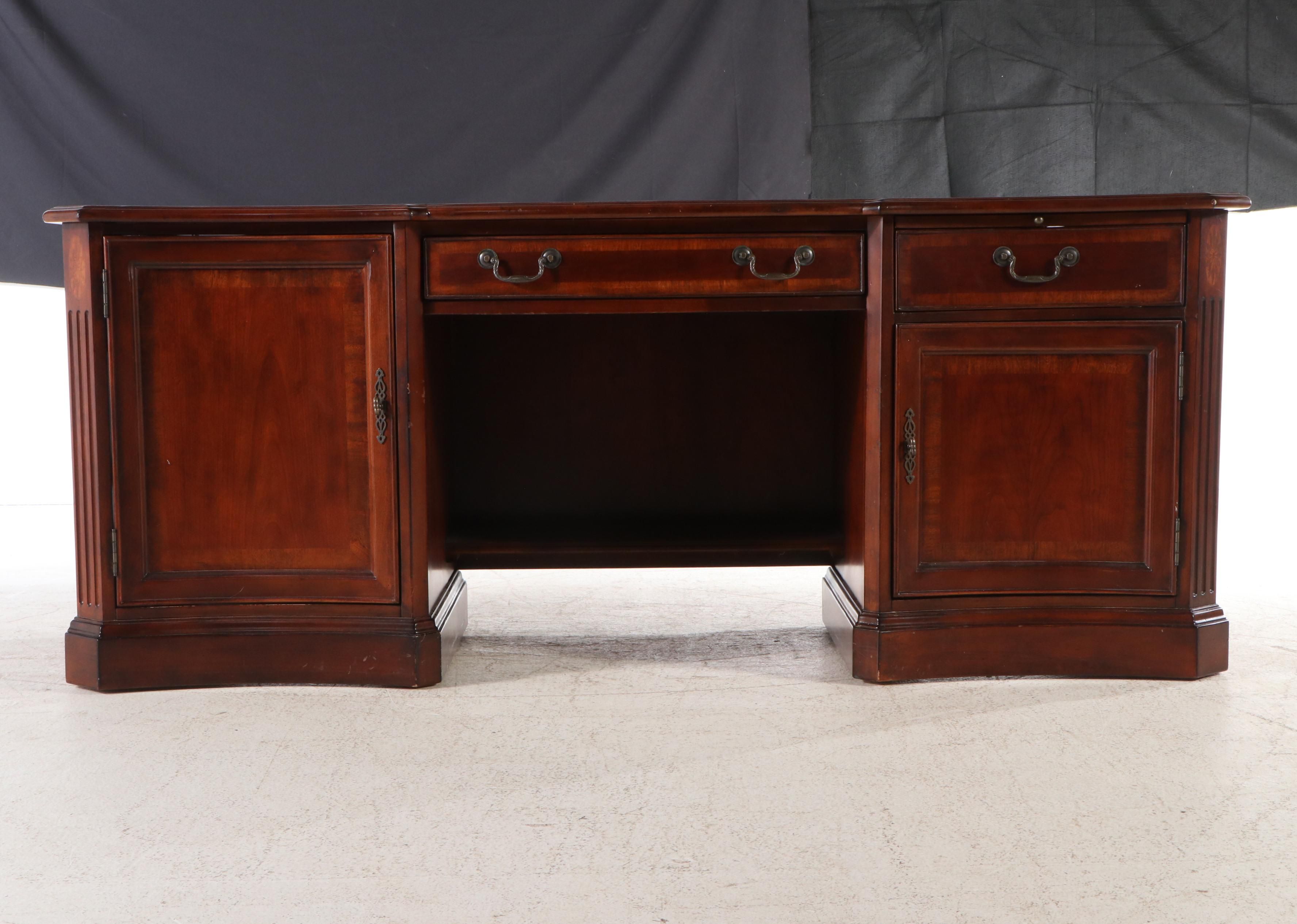Hooker Furniture "Seven Seas" Mahogany Desk with Faux Leather Office Chair