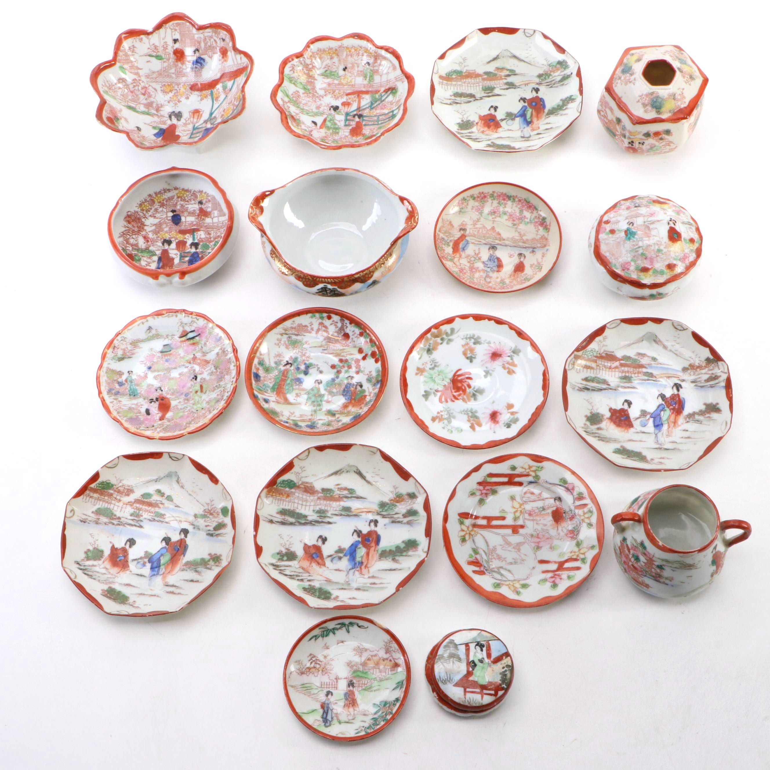 Japanese Kutani Porcelain Tableware and Accessories
