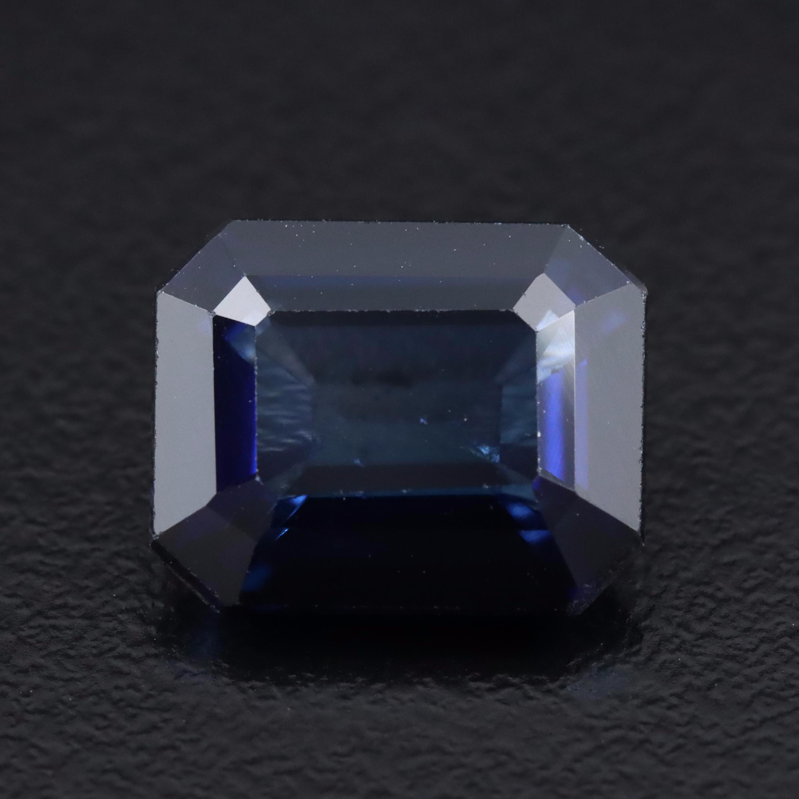 Loose 5.59 CT Lab Grown Sapphire