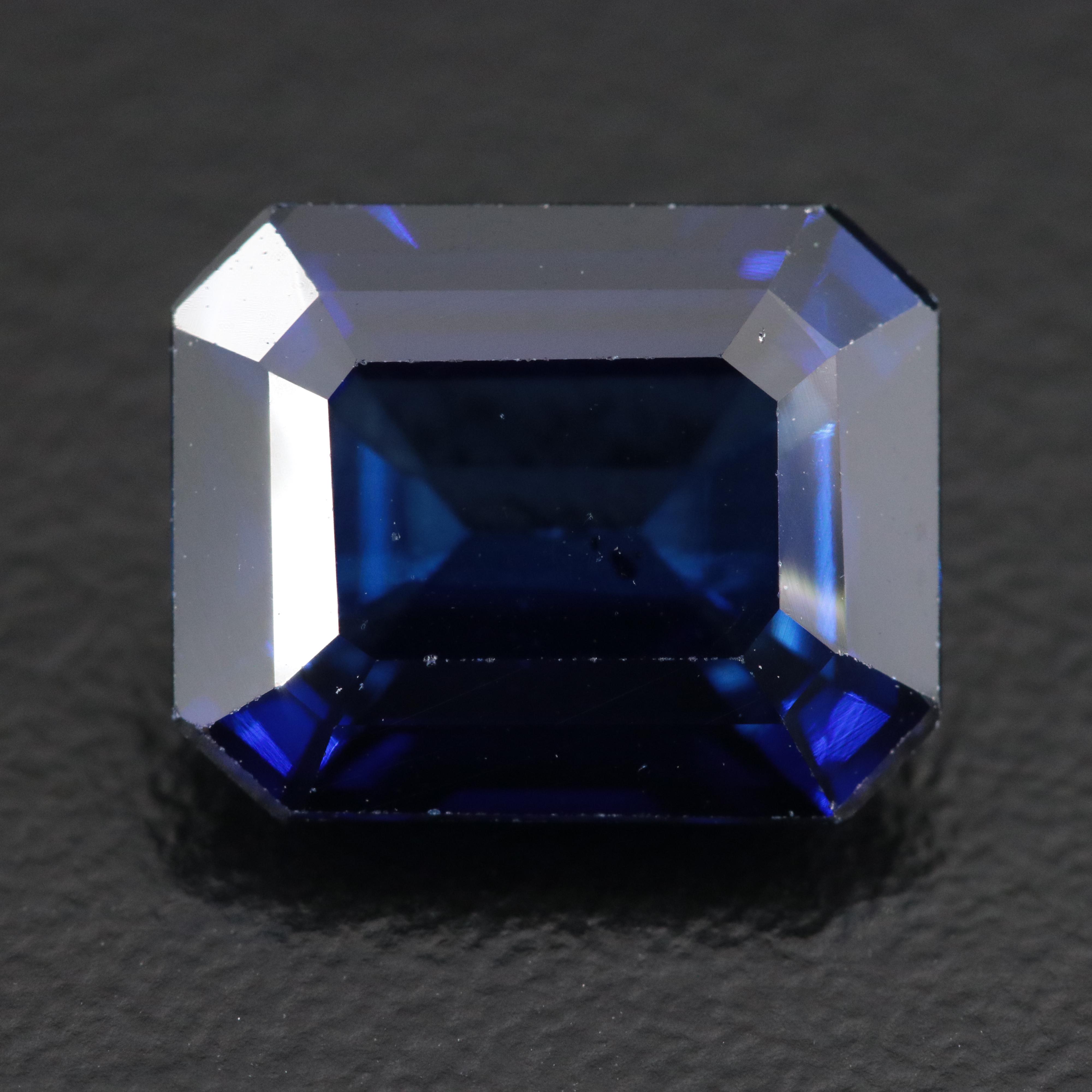 Loose 5.31 CT Lab Grown Sapphire